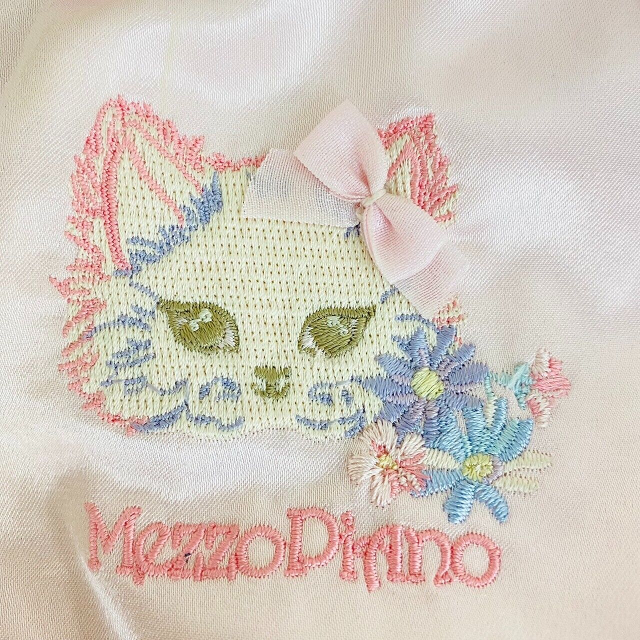 Mezzo Piano Blouson Jumper 130cm Long Sleeve Pink White Cat Lace Reversible Rare