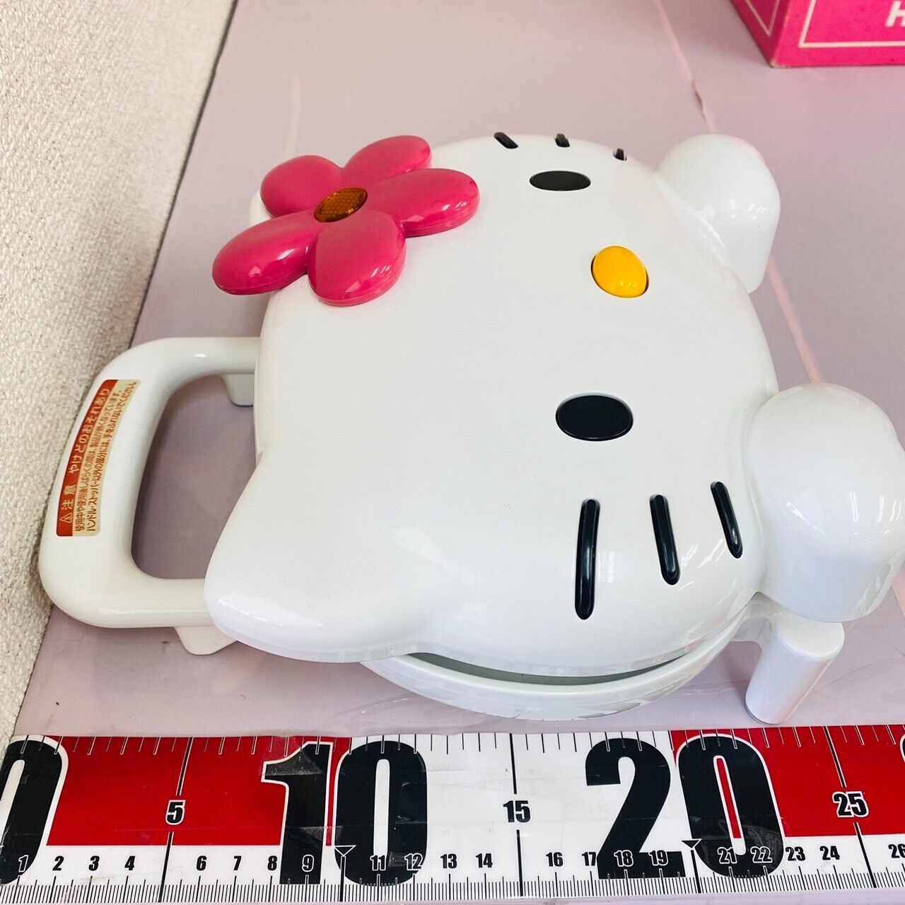 Sanrio Hello Kitty Hot Sandwich Maker White Cat Pink Flower HP-4363 Cooking Rare