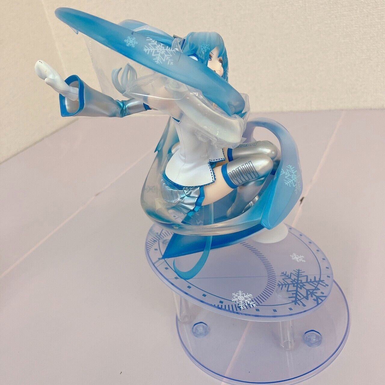 Hatsune Miku 1/7 Figure Good Smile Company Character Vocal Series01 Snow Miku