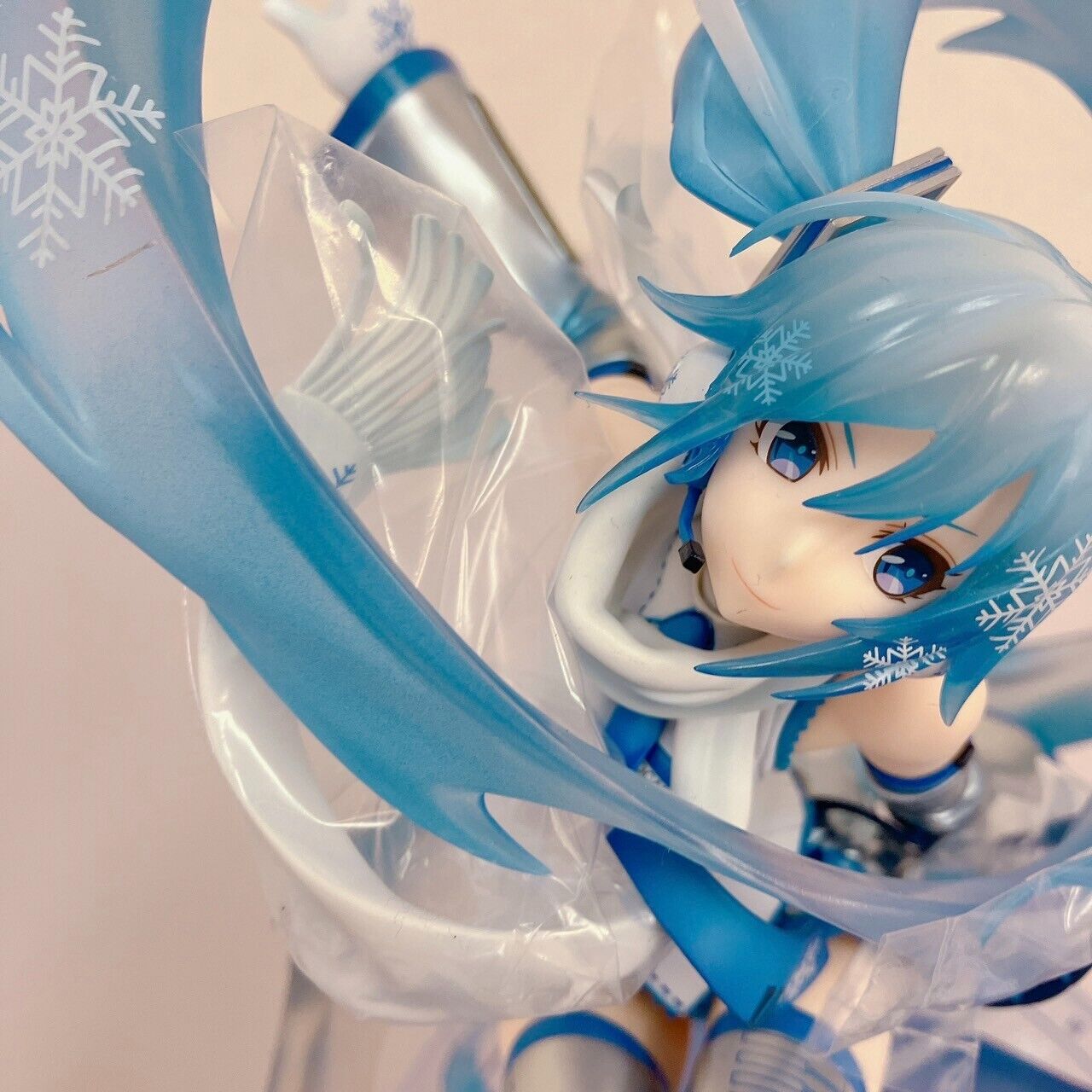 Hatsune Miku 1/7 Figure Good Smile Company Character Vocal Series01 Snow Miku