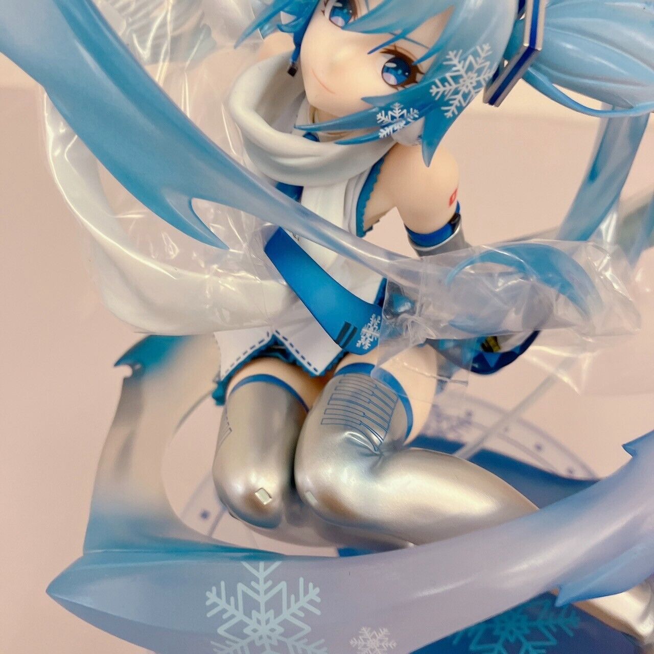 Hatsune Miku 1/7 Figure Good Smile Company Character Vocal Series01 Snow Miku