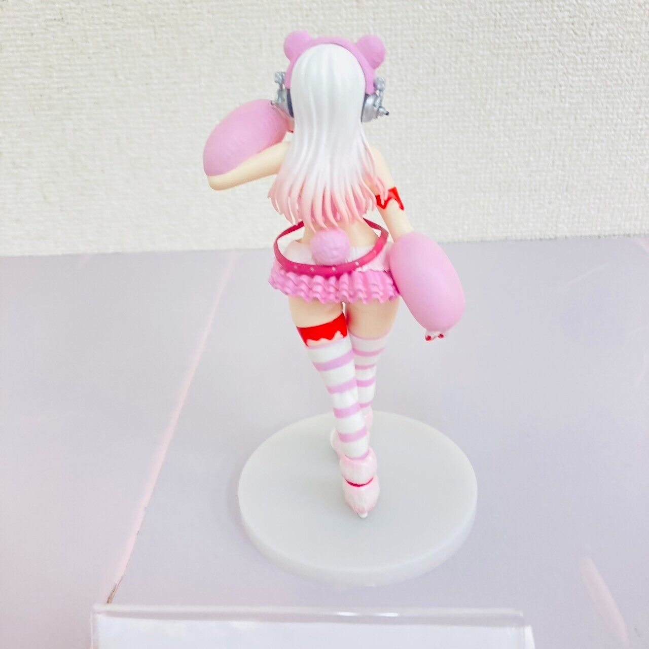 Super Sonico Figure Race Queen Gloomy Bloody Bear Collaboration Pink Costume