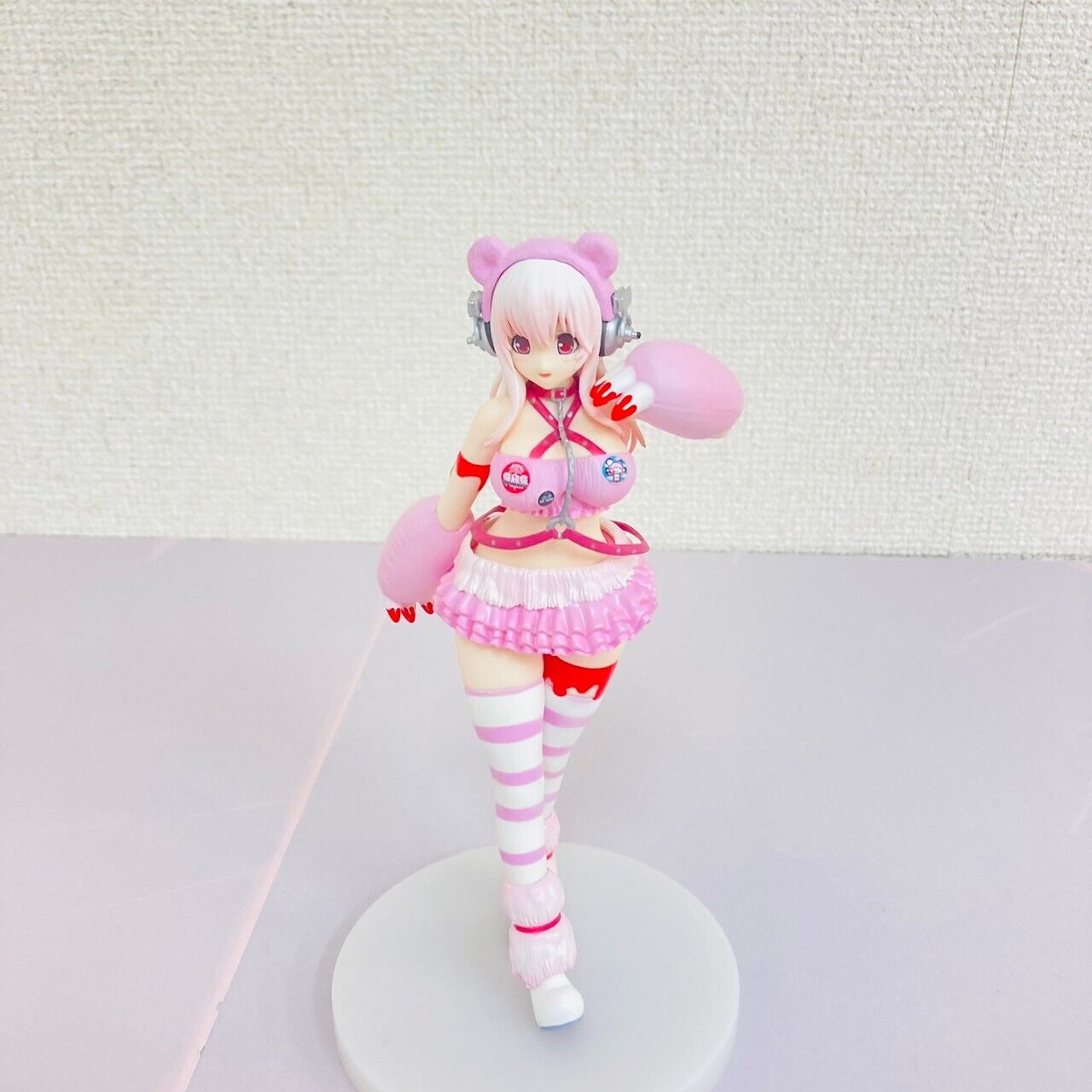 Super Sonico Figure Race Queen Gloomy Bloody Bear Collaboration Pink Costume