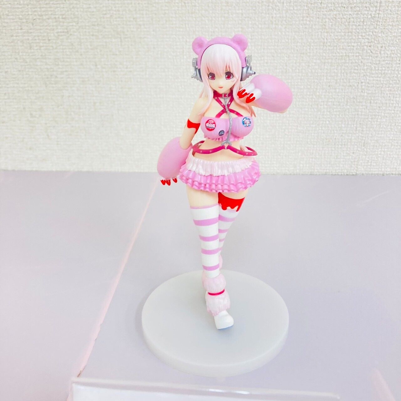 Super Sonico Figure Race Queen Gloomy Bloody Bear Collaboration Pink Costume