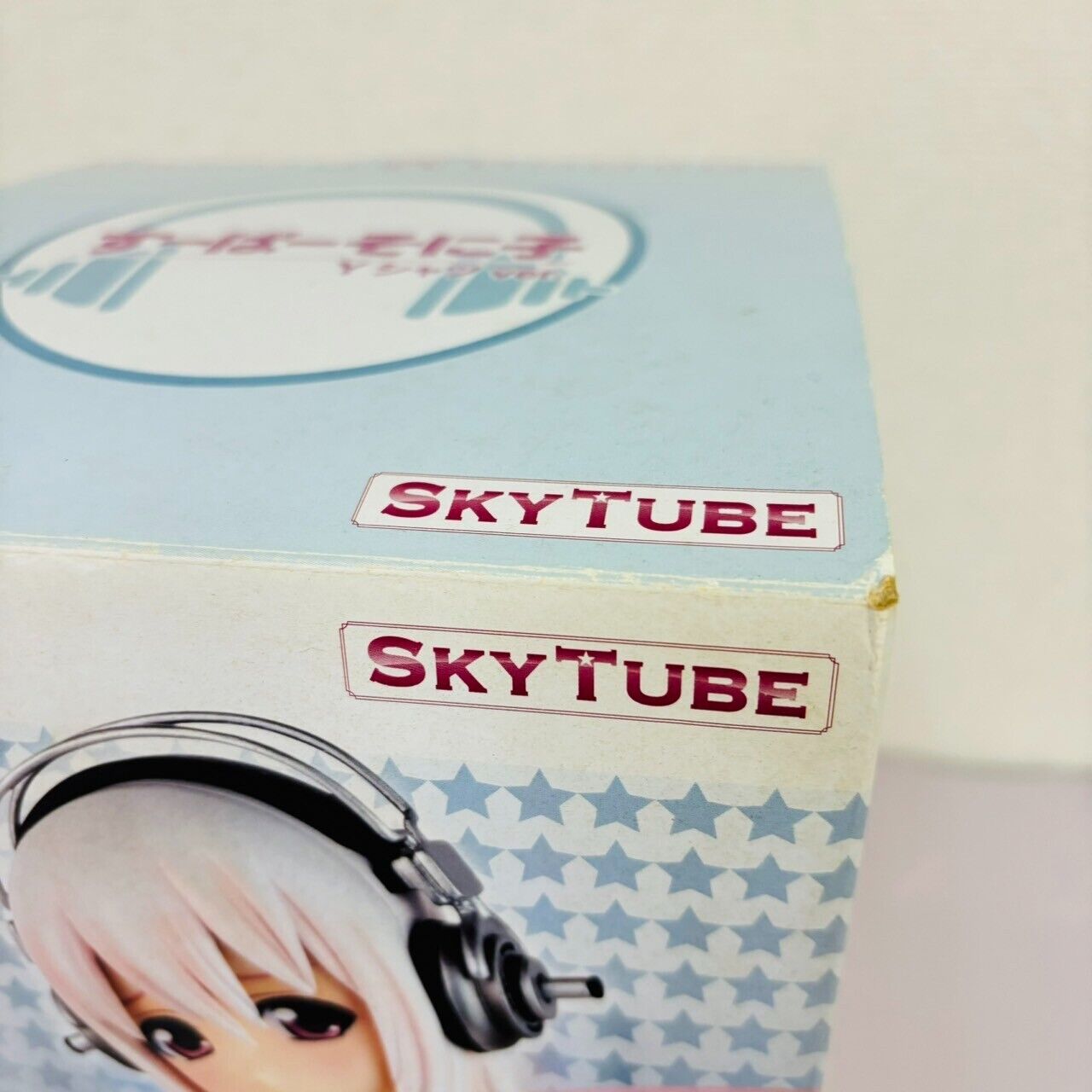 Skytube Super Sonico Figure Y-Shirt Ver. 1/6 Scale Girl Headphone White Kawaii