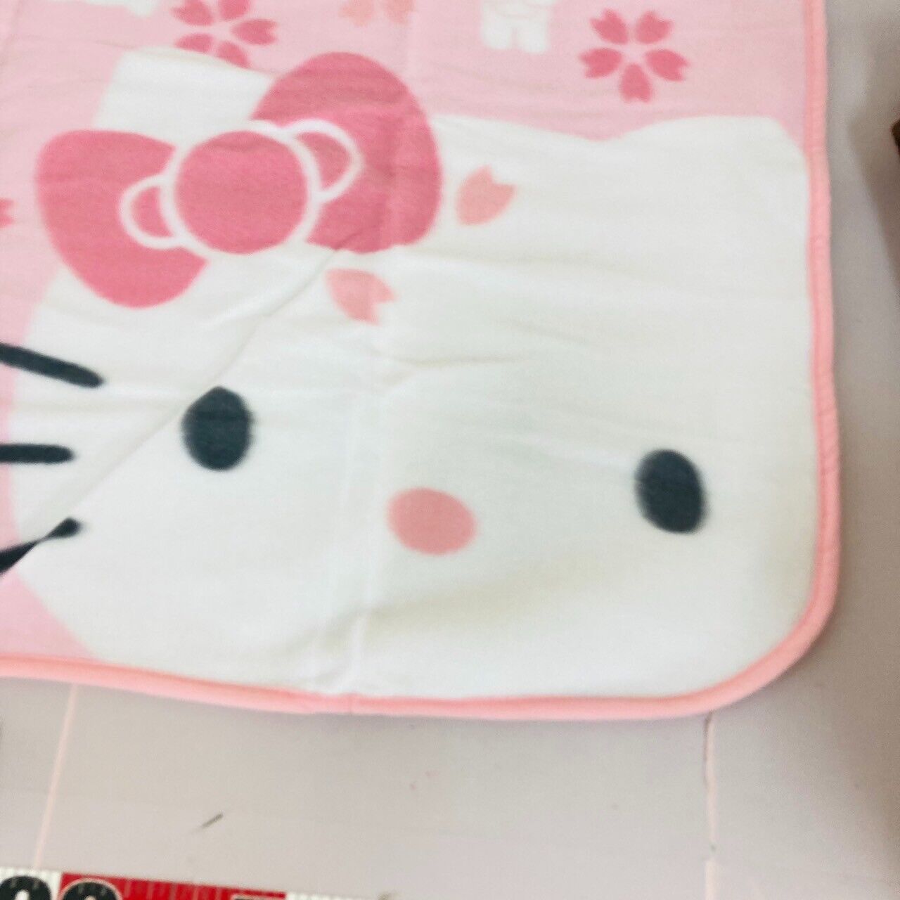 Sanrio Blanket Hello Kitty Sugar Bunnies My Melody Cinnamoroll Sakura Pink Rare