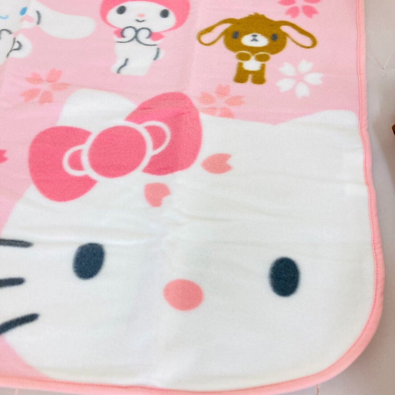 Sanrio Blanket Hello Kitty Sugar Bunnies My Melody Cinnamoroll Sakura Pink Rare