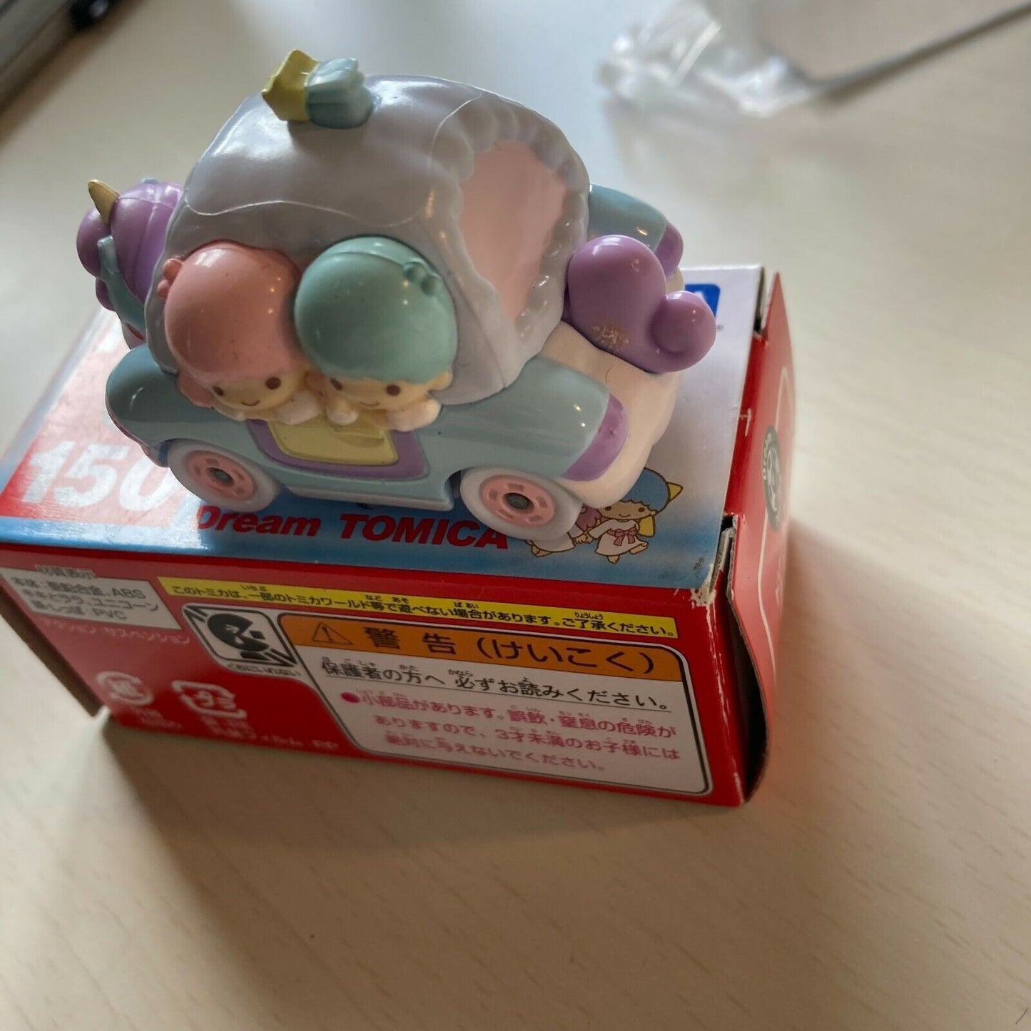 TAKARA TOMY DREAM TOMICA No.150 Sanrio LITTLE TWIN STARS Japan