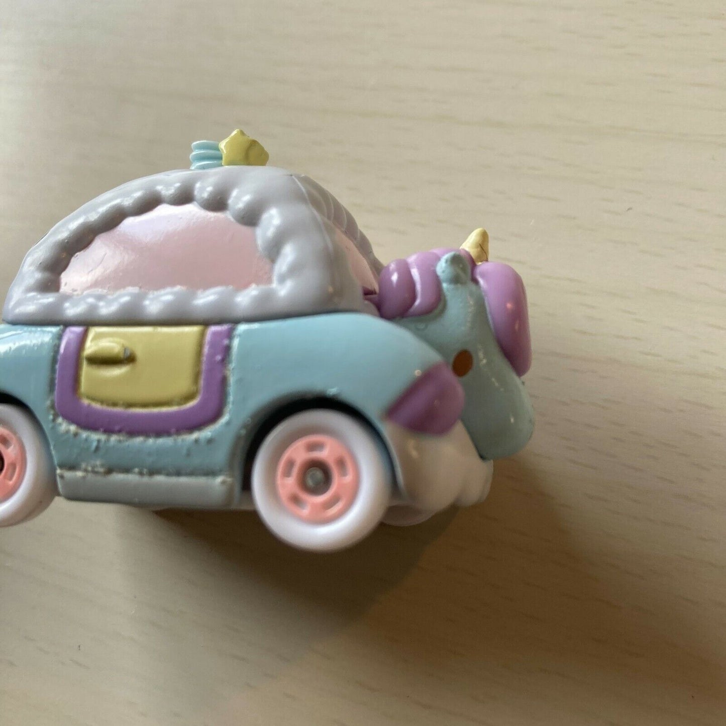 TAKARA TOMY DREAM TOMICA No.150 Sanrio LITTLE TWIN STARS Japan