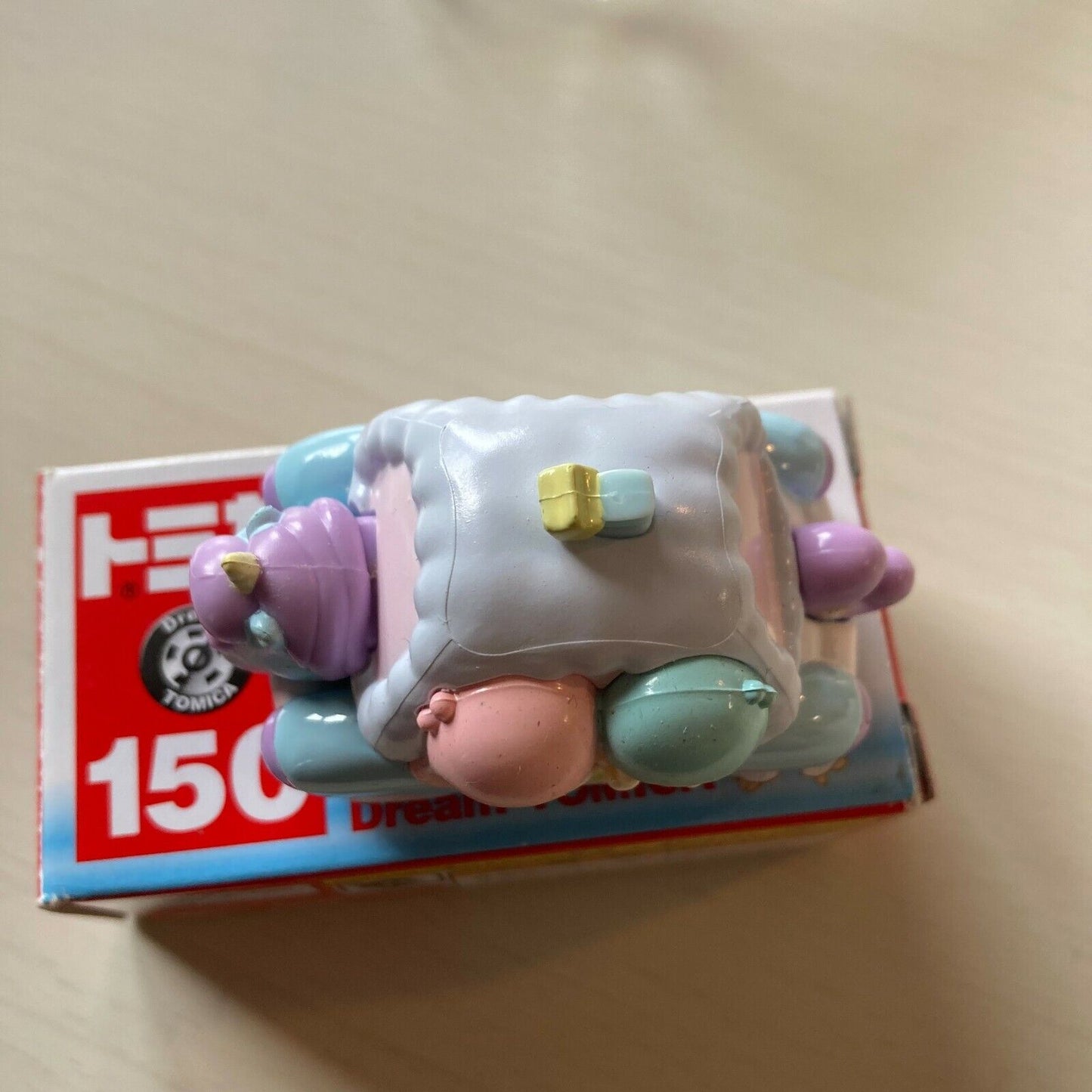 TAKARA TOMY DREAM TOMICA No.150 Sanrio LITTLE TWIN STARS Japan