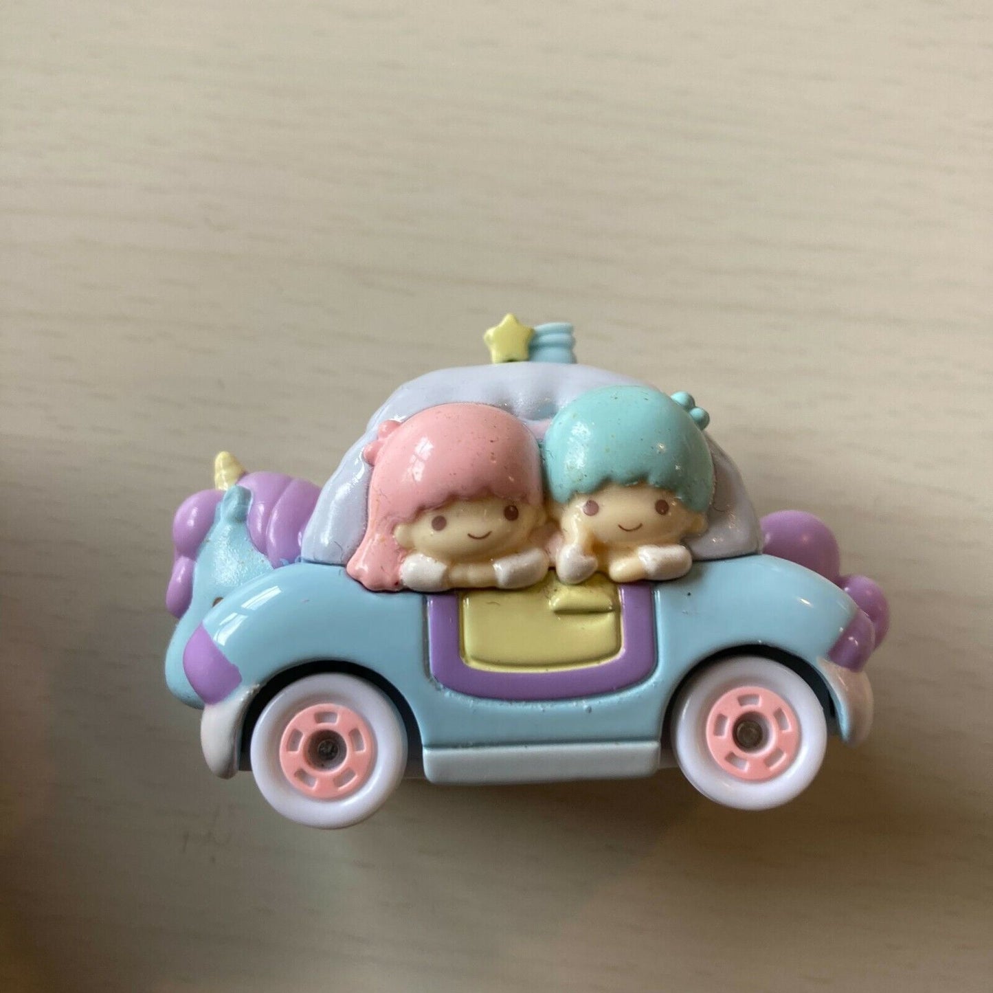 TAKARA TOMY DREAM TOMICA No.150 Sanrio LITTLE TWIN STARS Japan