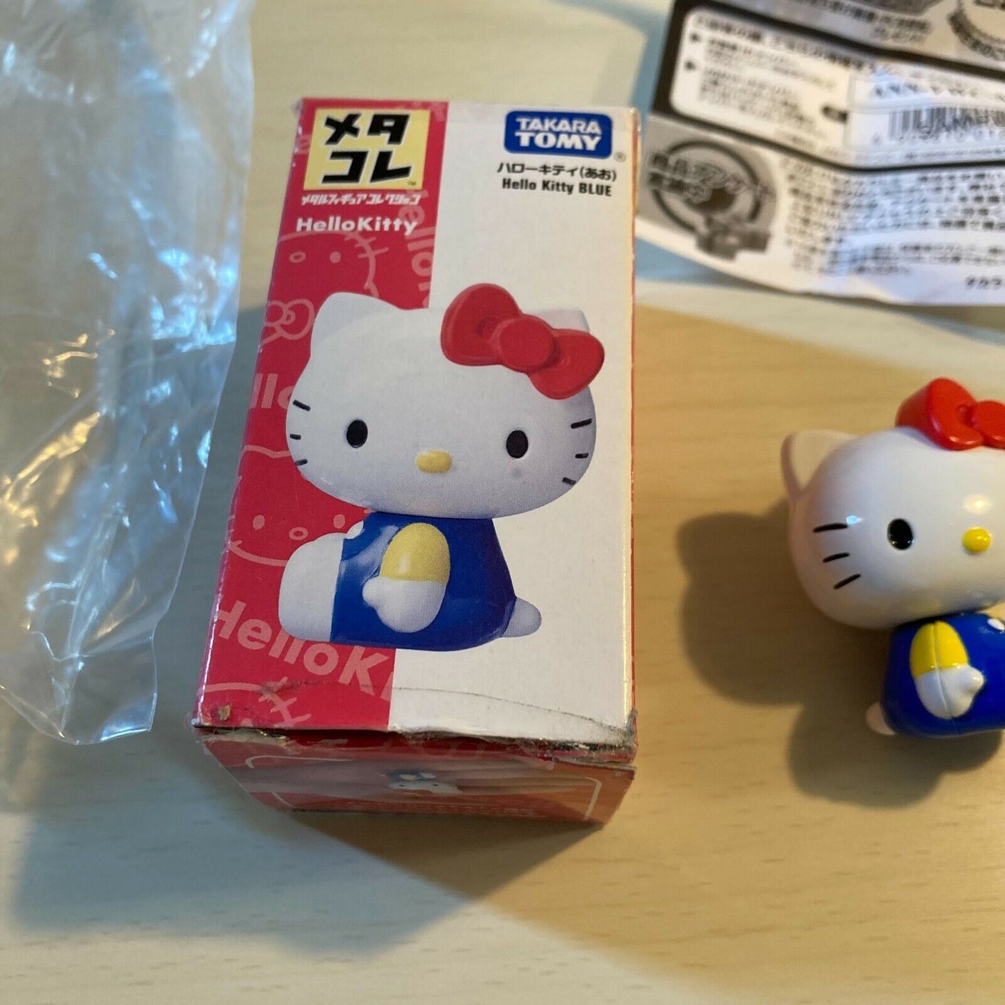 Metacolle Metakore Hello Kitty action figure about 50mm die-cast Takara Tomy