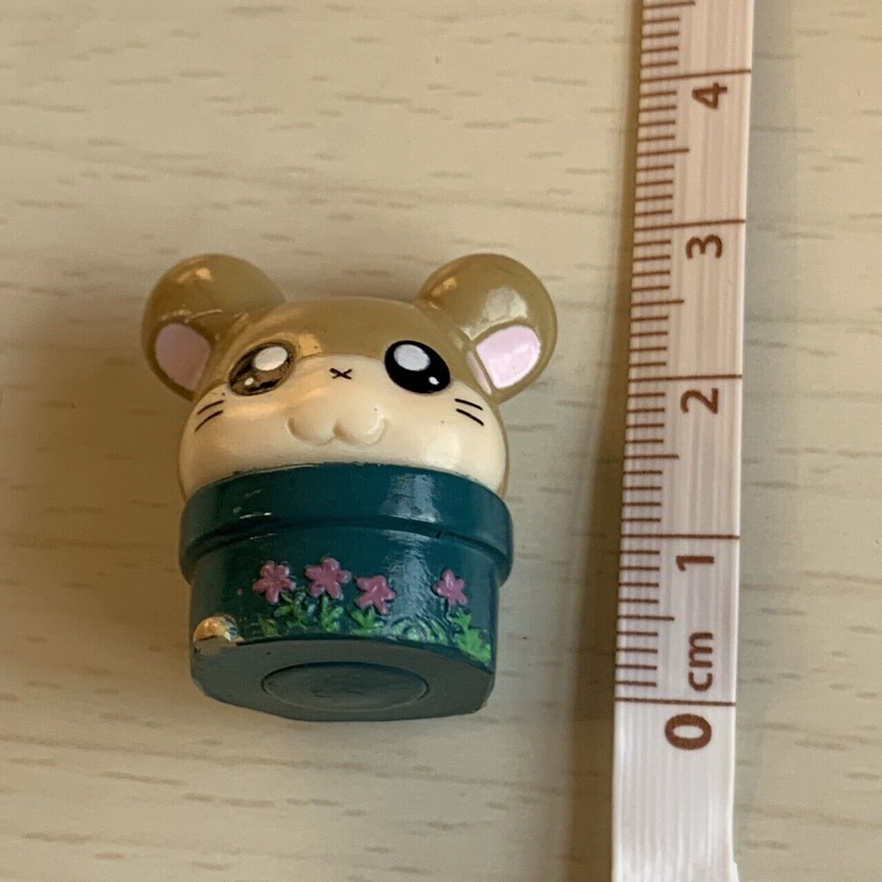 Tottoko Hamtaro Hamutaro Nukenai Kun Mini figure Toy Doll Anime Character Japan