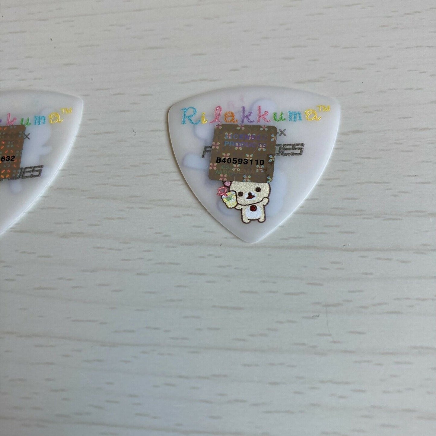 Rilakkuma Guitar Picks 0.6 happy holiday picnic character