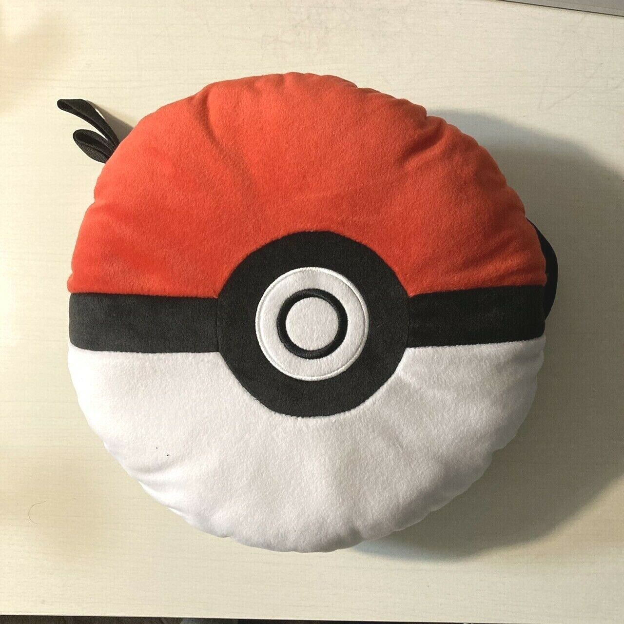 Pokémon Poké Ball Backpack Rucksack Bag Toy Crane Machine Game Prize BANDAI