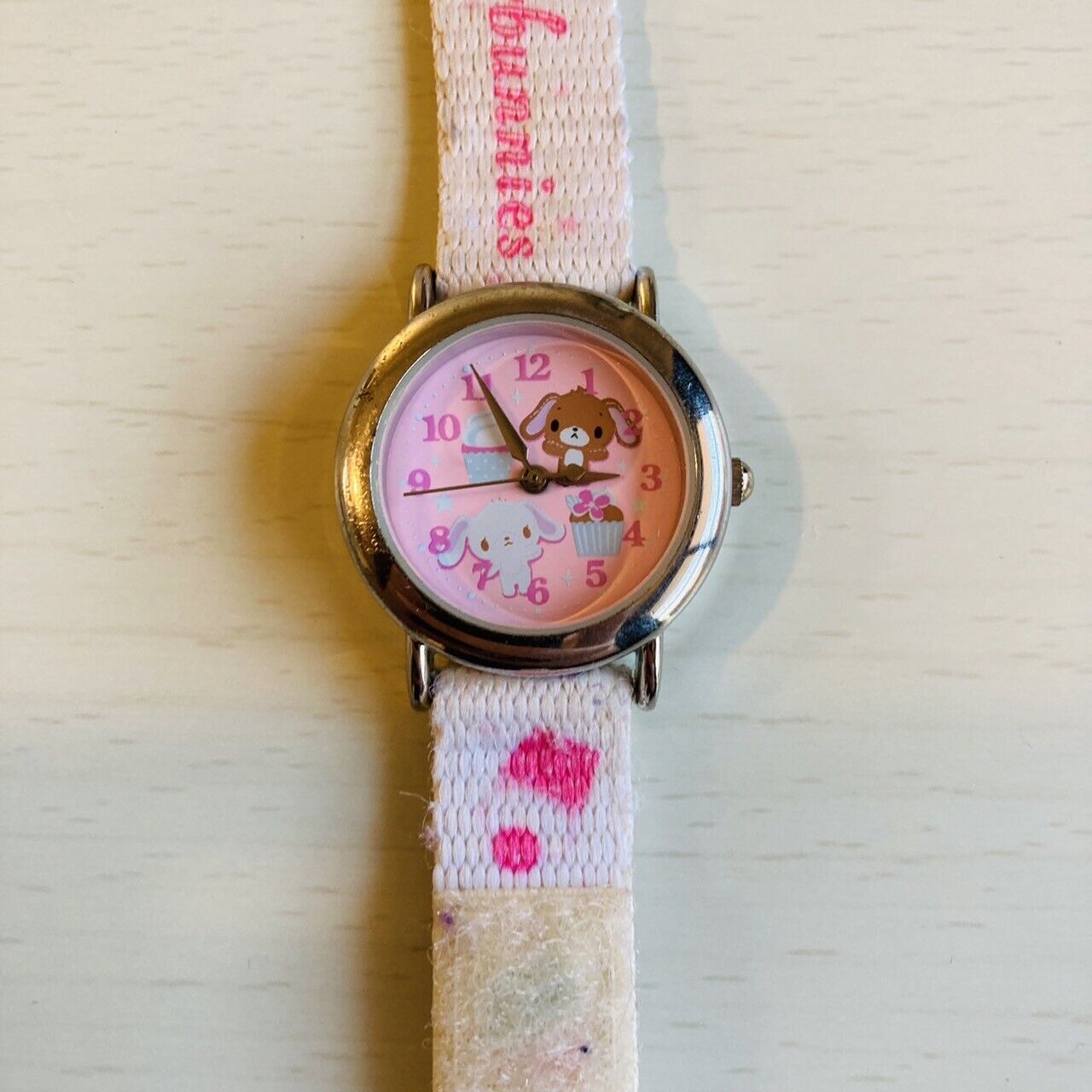 Sanrio Sugar Bunnies Watch Kids Wristwatch Analog Shirousa Kurousa Pink Kawaii