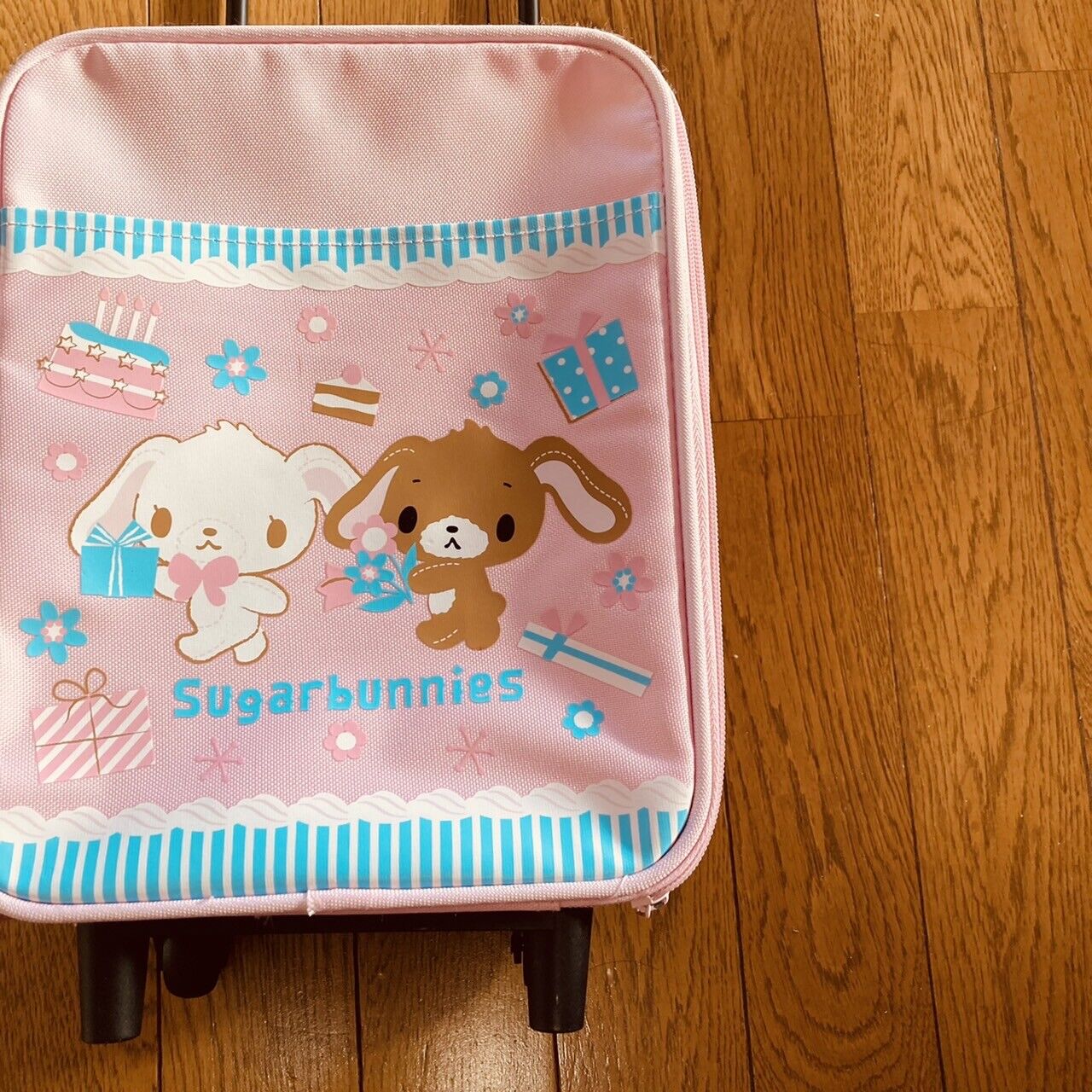 Sanrio Sugar Bunnies Suitcase Travel Storage Kids Shirousa Kurousa Characters