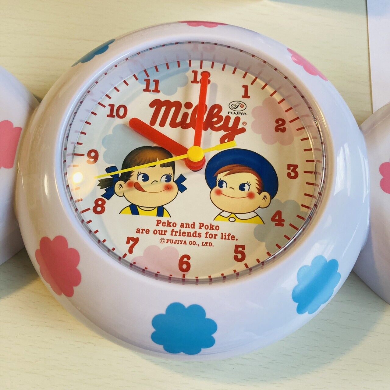 Peko chan Milky Table Clock Okashi-Kuji Candy Style FUJIYA Anime Character Peco