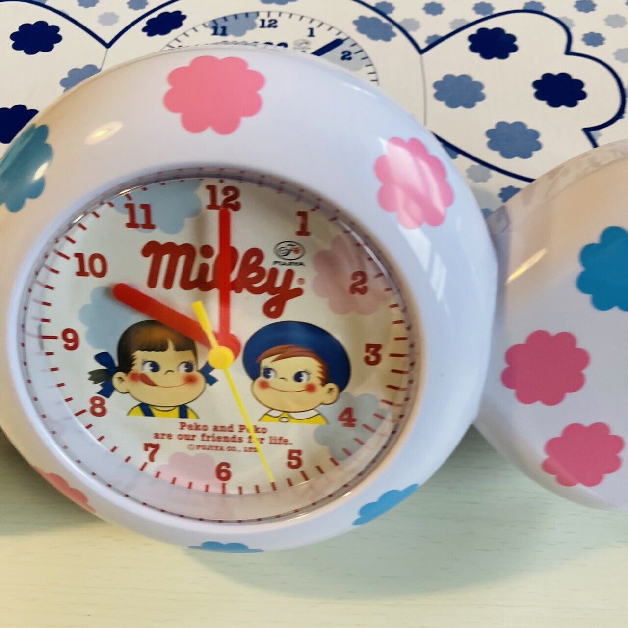 Peko chan Milky Table Clock Okashi-Kuji Candy Style FUJIYA Anime Character Peco