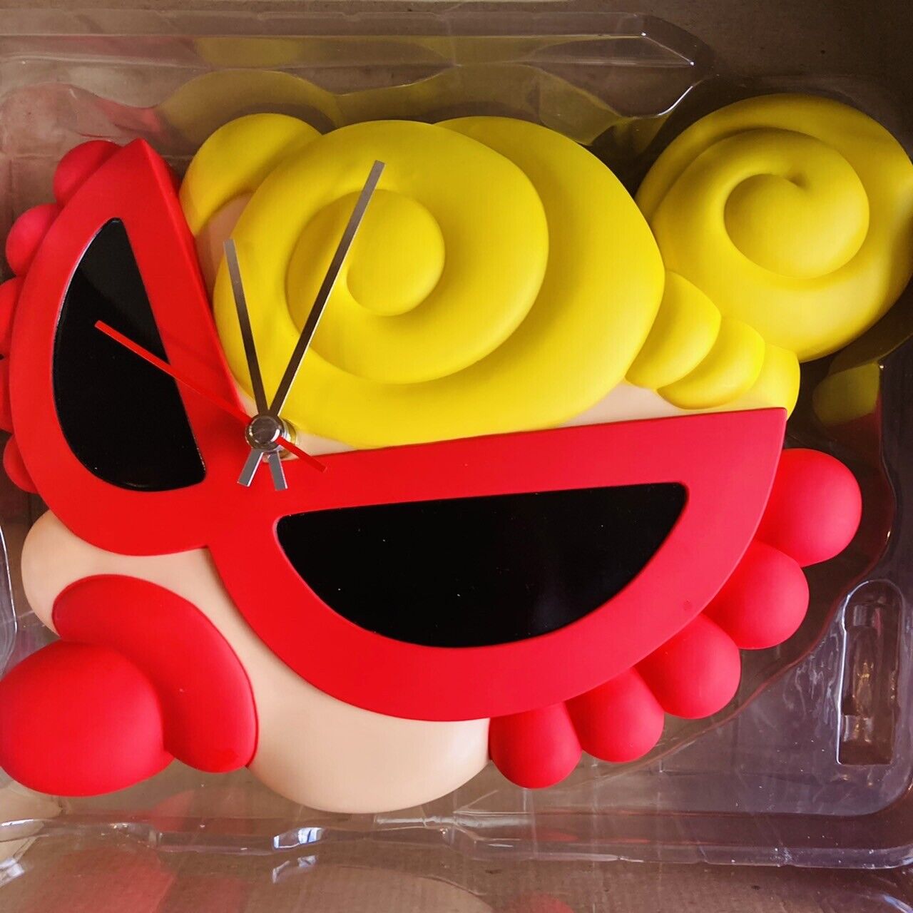 Hysteric Mini Wall Face Clock Novelty Yellow Red Character Limited Super Rare