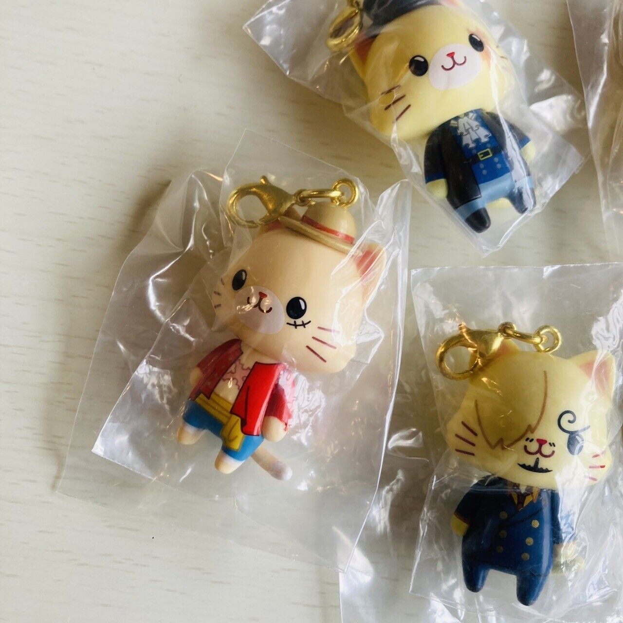 One Piece with CAT Mascot Keychain Keyring Luffy Ace Sanji 5 Set Toy Figure Rare