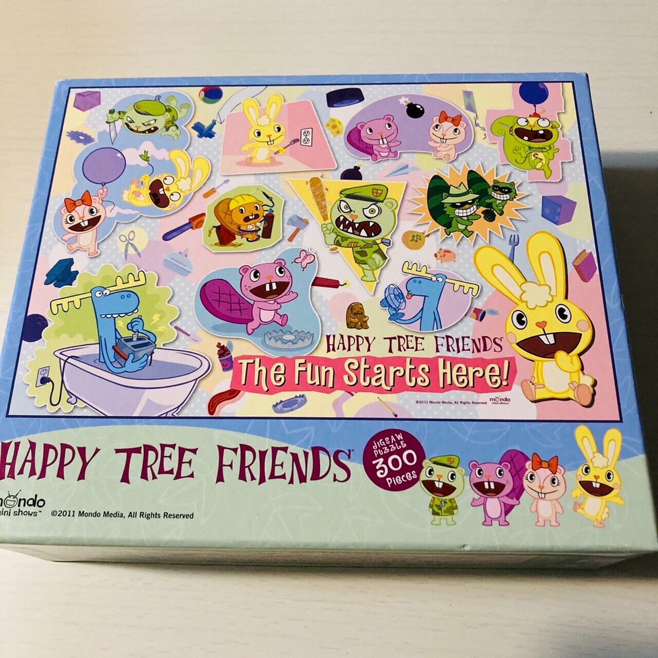 Happy Tree Friends Jigsaw puzzle 300 pieces with glue Very RARE mondo media