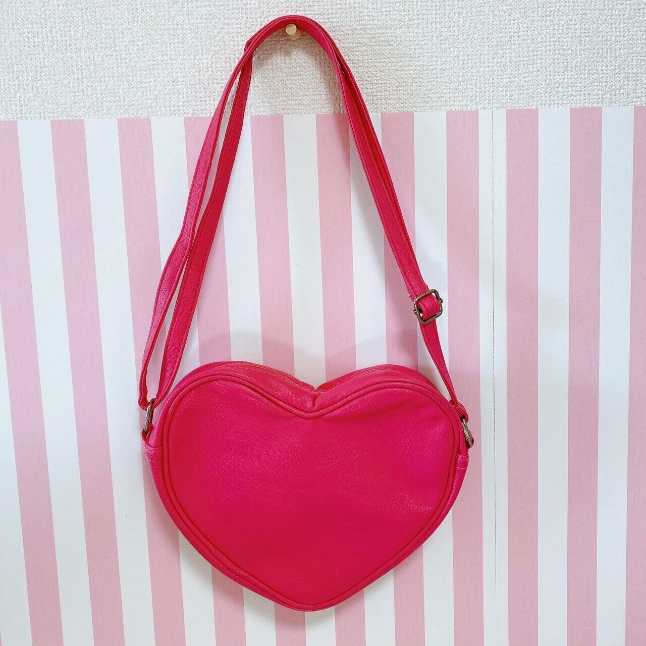 Mezzo Piano Shoulder Mini Bag Pochette Pink Ribbon Leather Heart Kids Girl Rare