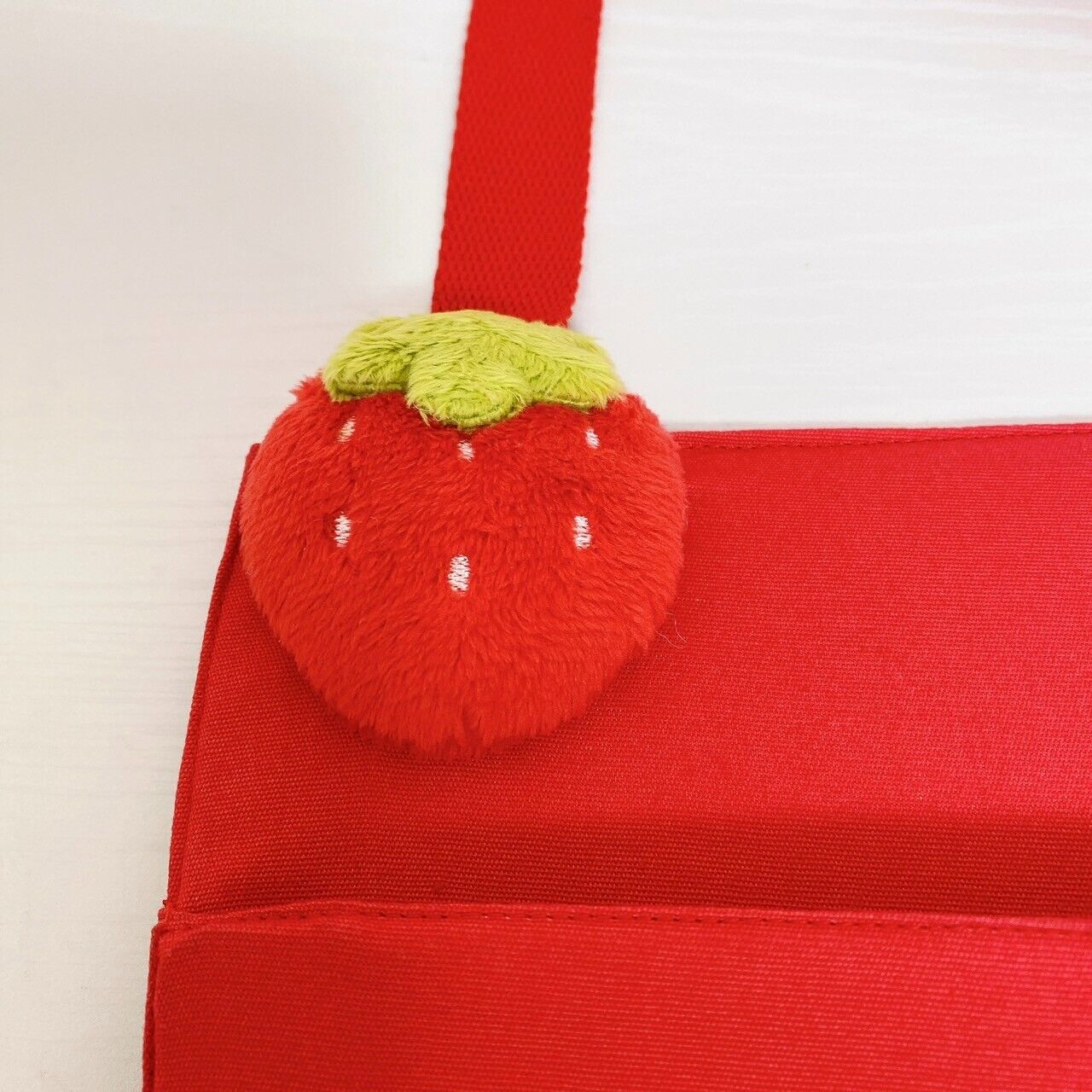 Mother Garde Strawberry Back Seat Pocket Soft Storage Red Flower Kawaii Rare