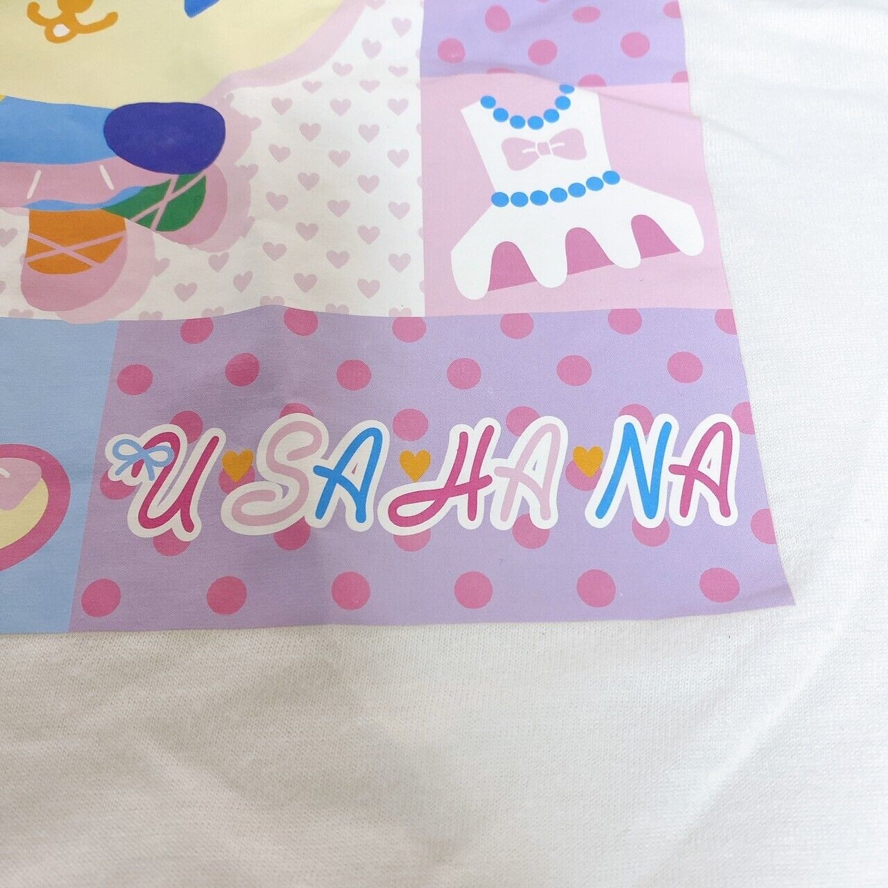 Sanrio Usahana T-shirt M White Clothing Pink Purple Yellow Kawaii Rabbit Rare