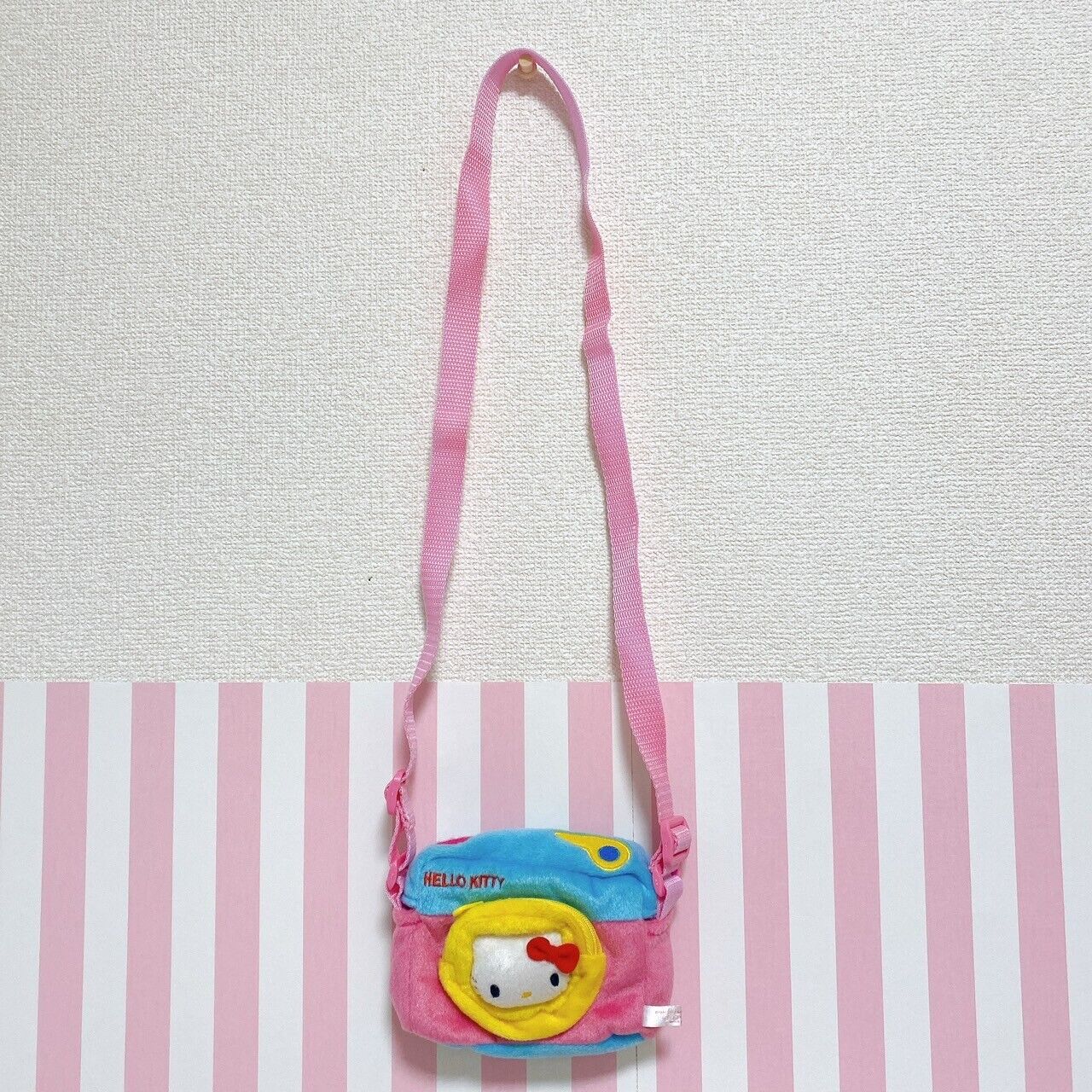 Sanrio Hello Kitty Camera Pouch Shoulder Bag Ribbon Pink Yellow Blue Fluffy Rare