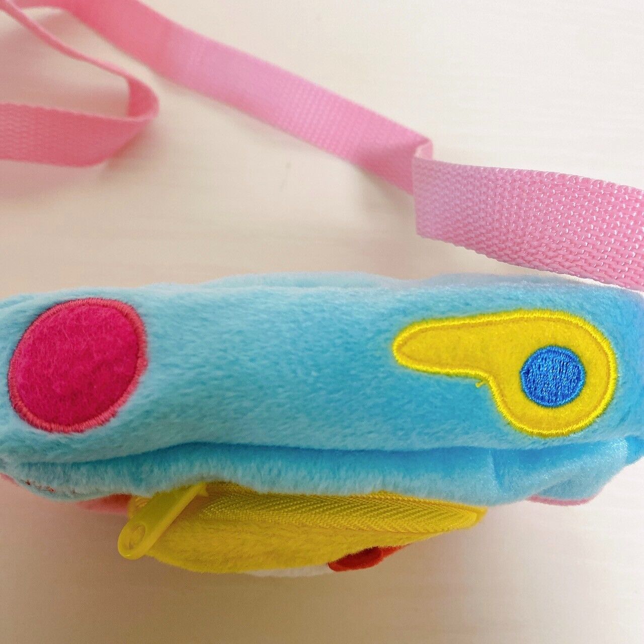 Sanrio Hello Kitty Camera Pouch Shoulder Bag Ribbon Pink Yellow Blue Fluffy Rare