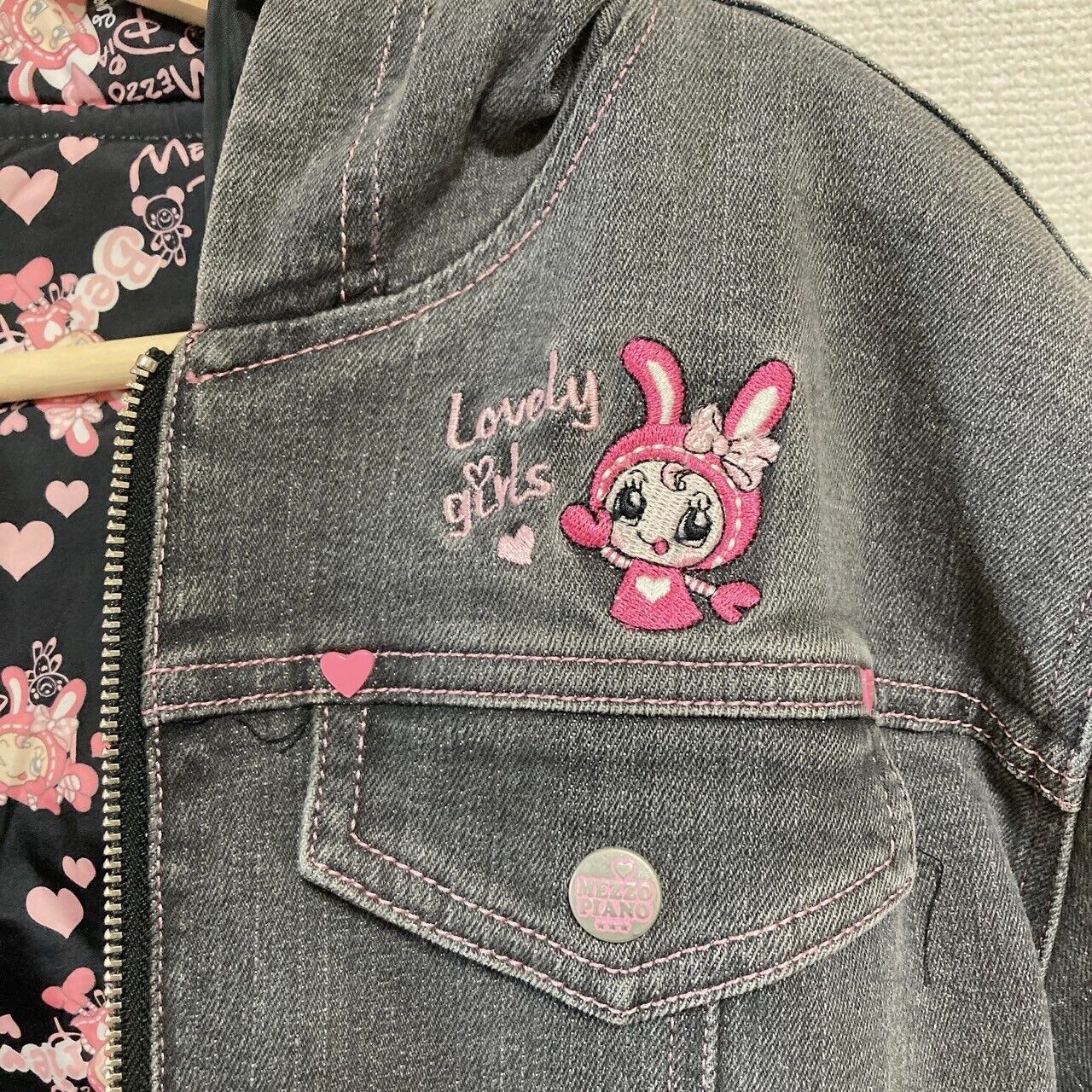 Mezzo Piano Denim Jacket Black Berriechan M size Pink Rabbit Heart Pocket Kawaii