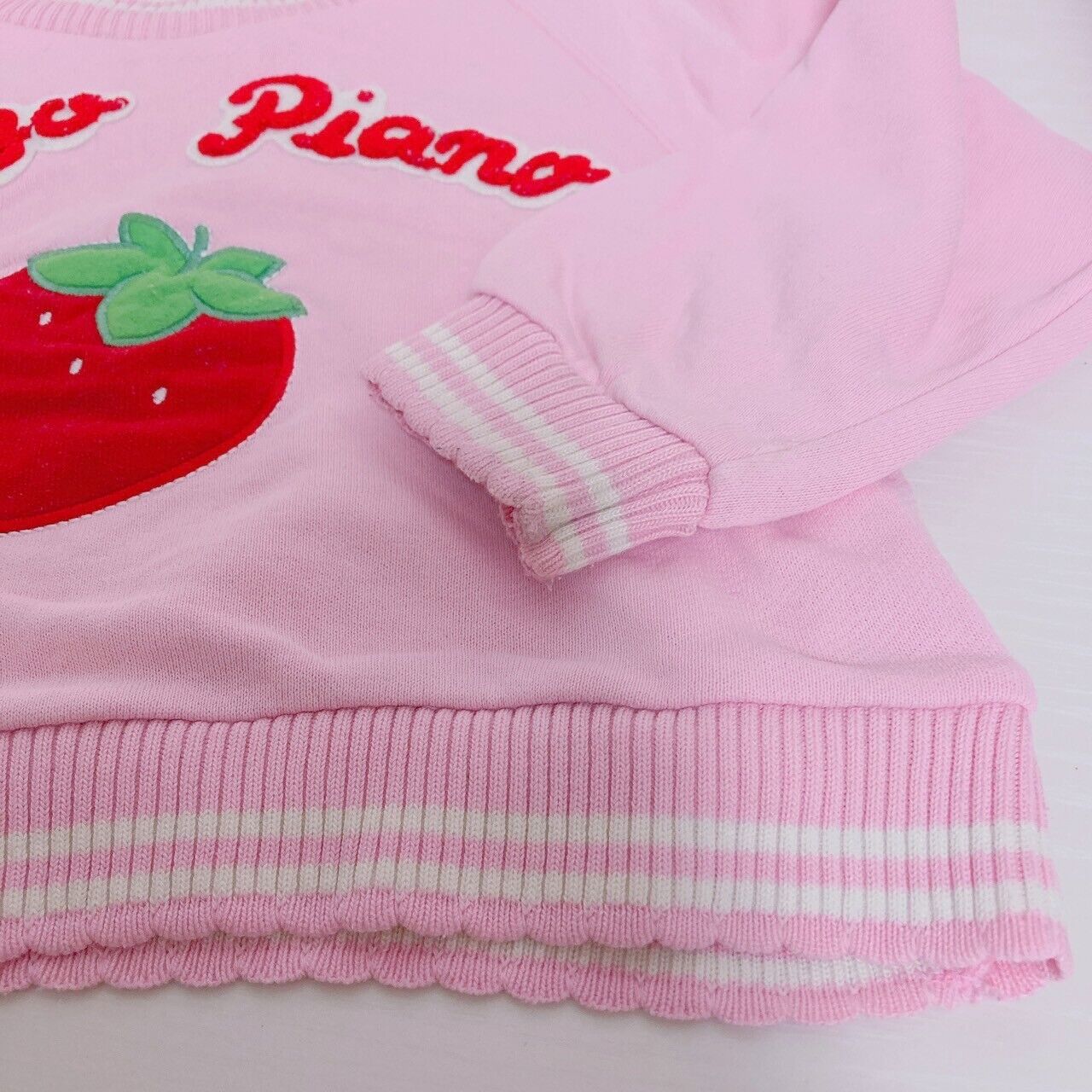 Mezzo Piano Long Sleeve T-shirt 100 Size Strawberry Pink Red Kawaii Cute Rare