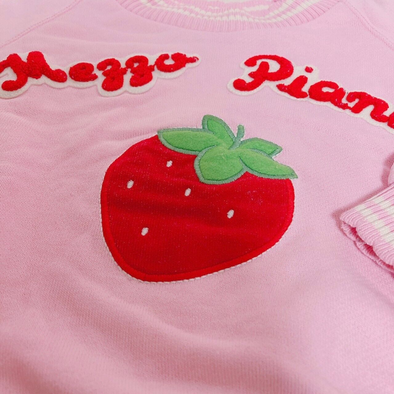 Mezzo Piano Long Sleeve T-shirt 100 Size Strawberry Pink Red Kawaii Cute Rare