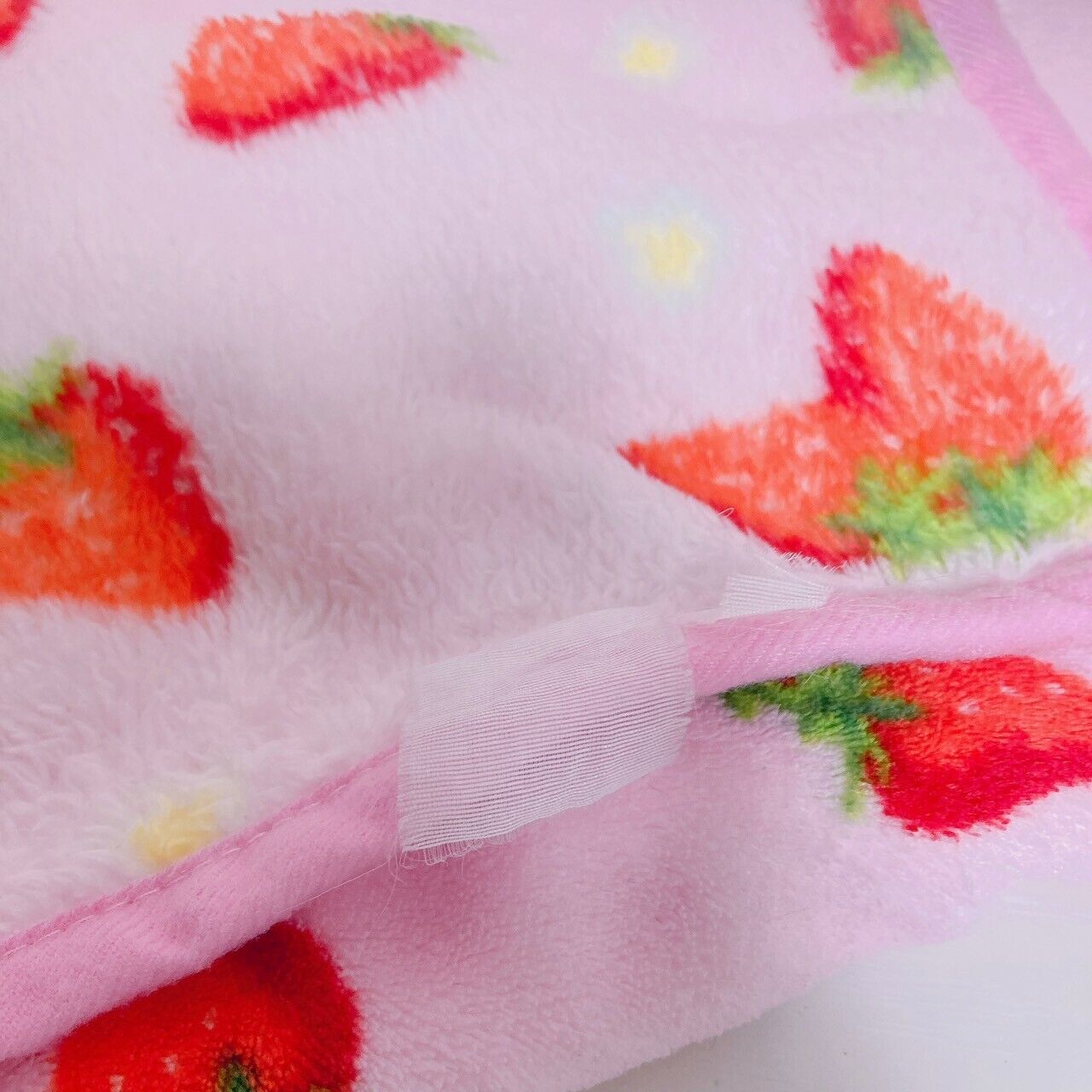 Strawberry Blanket Flower Pink Red Fluffy Kawaii Cute Pretty Rare