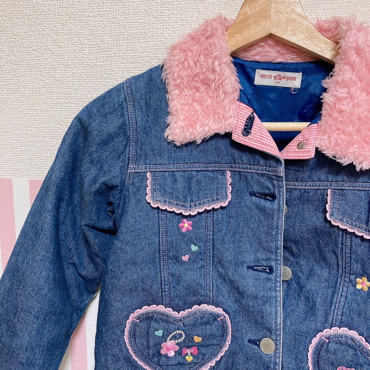 Mezzo Piano Denim Jacket 130 Collar Pink Fluffy Navy Heart Flower Pocket Button