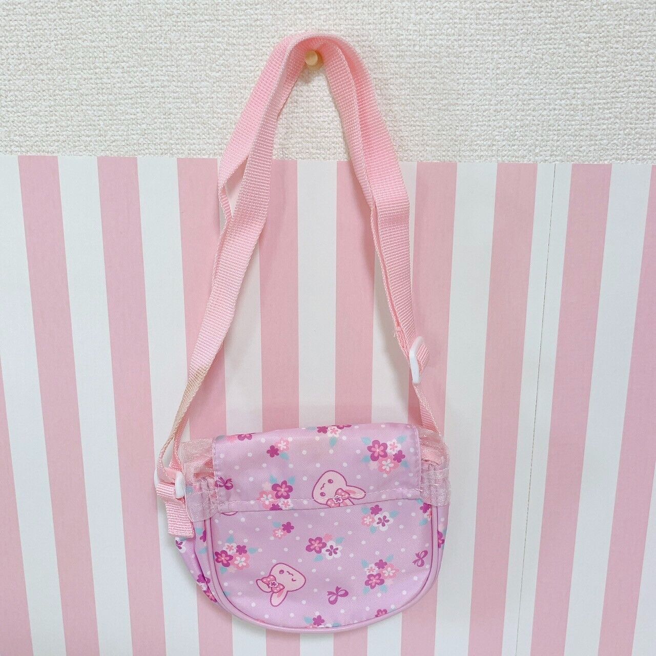 Mother Garden Shoulder Bag Pochette Usamomo Rabbit Ribbon Pink Frill Flower Rare