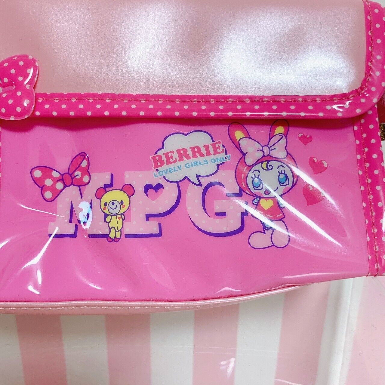 Mezzo Piano Pencil Case Stationery Pink Berrie Chan Rabbit Heart Ribbon Chain