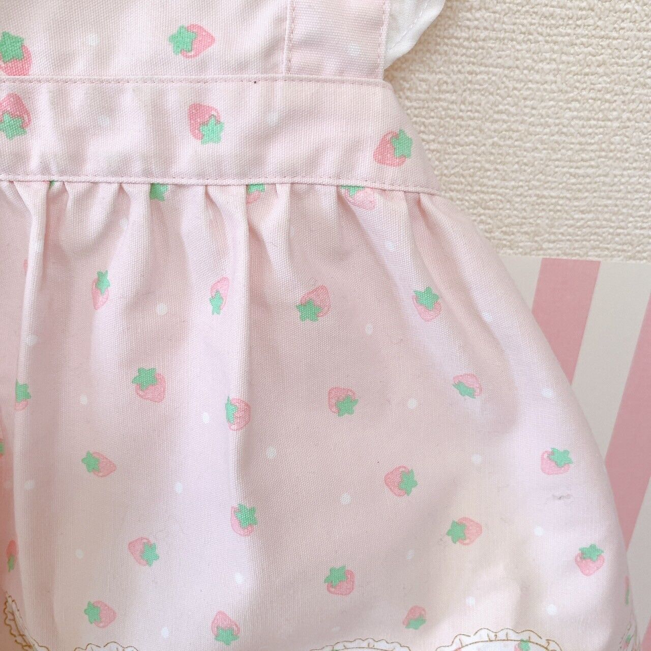 Sanrio Strawberry Shortcake Hello Kitty Collaboration Apron Pink Kawaii 110 Rare