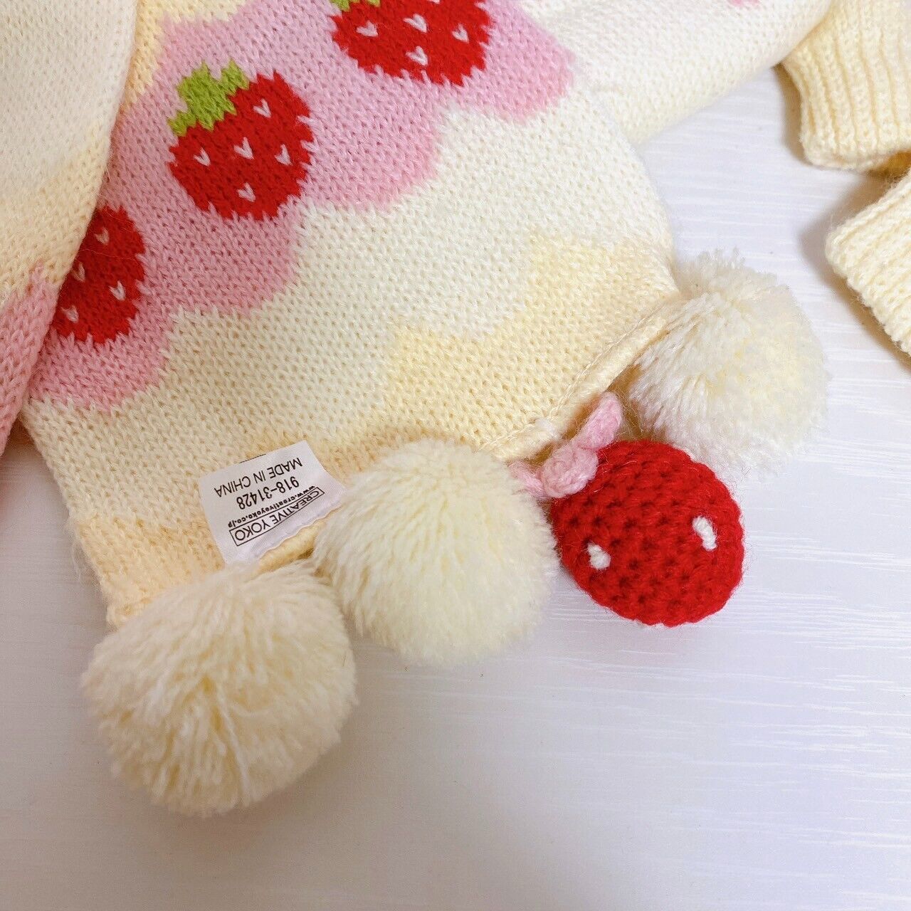 Mother Garden Muffler Glove Set Strawberry Heart White Pink Fluffy Kawaii Rare