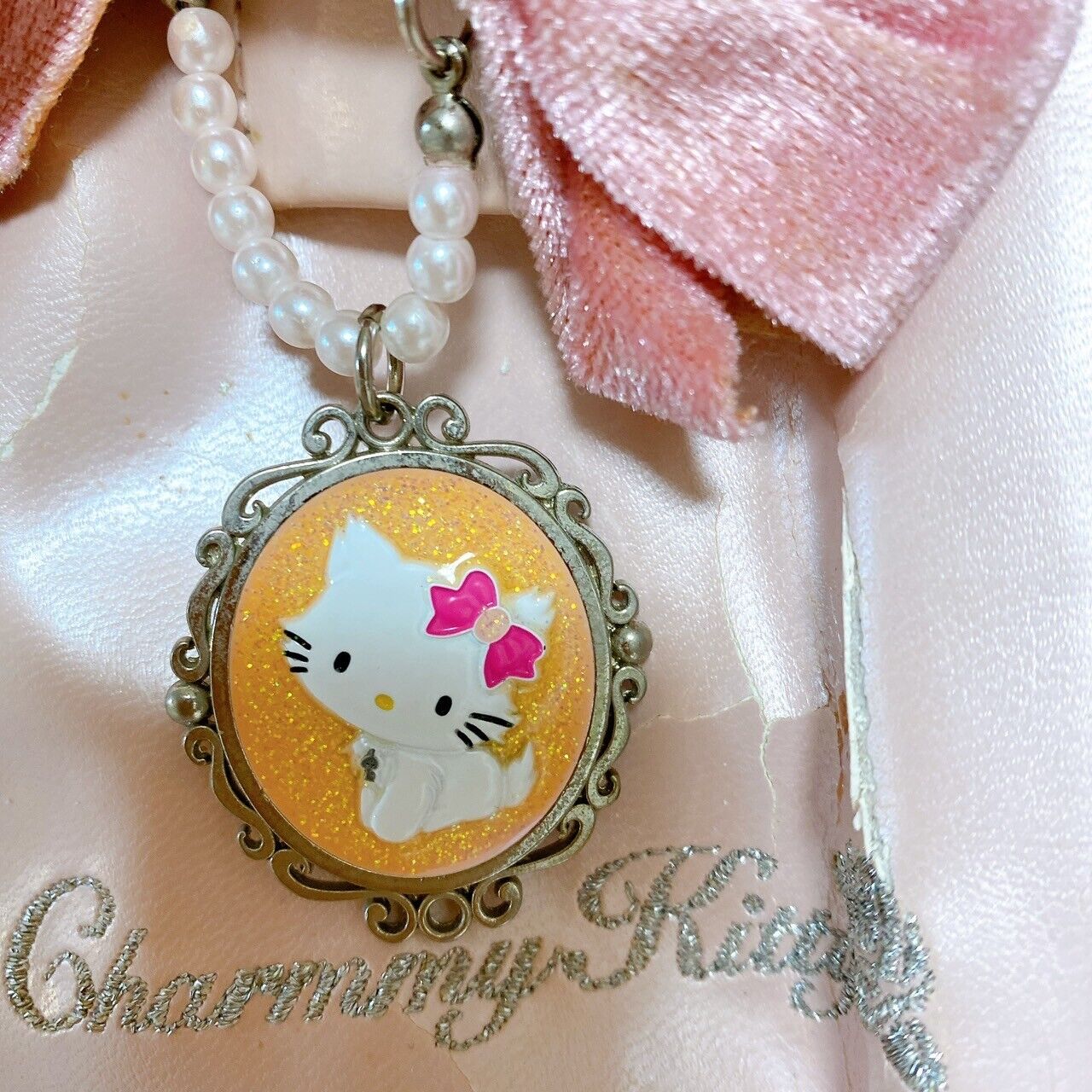 Sanrio Charmmy Charmy Kitty Mobile Phone Case Pale Pink Ribbon Cat Charm Kawaii