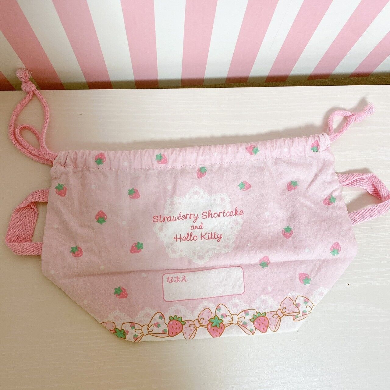 Sanrio Hello Kitty Strawberry Shortcake Lunch Drawstring Bag Pink Ribbon Kawaii