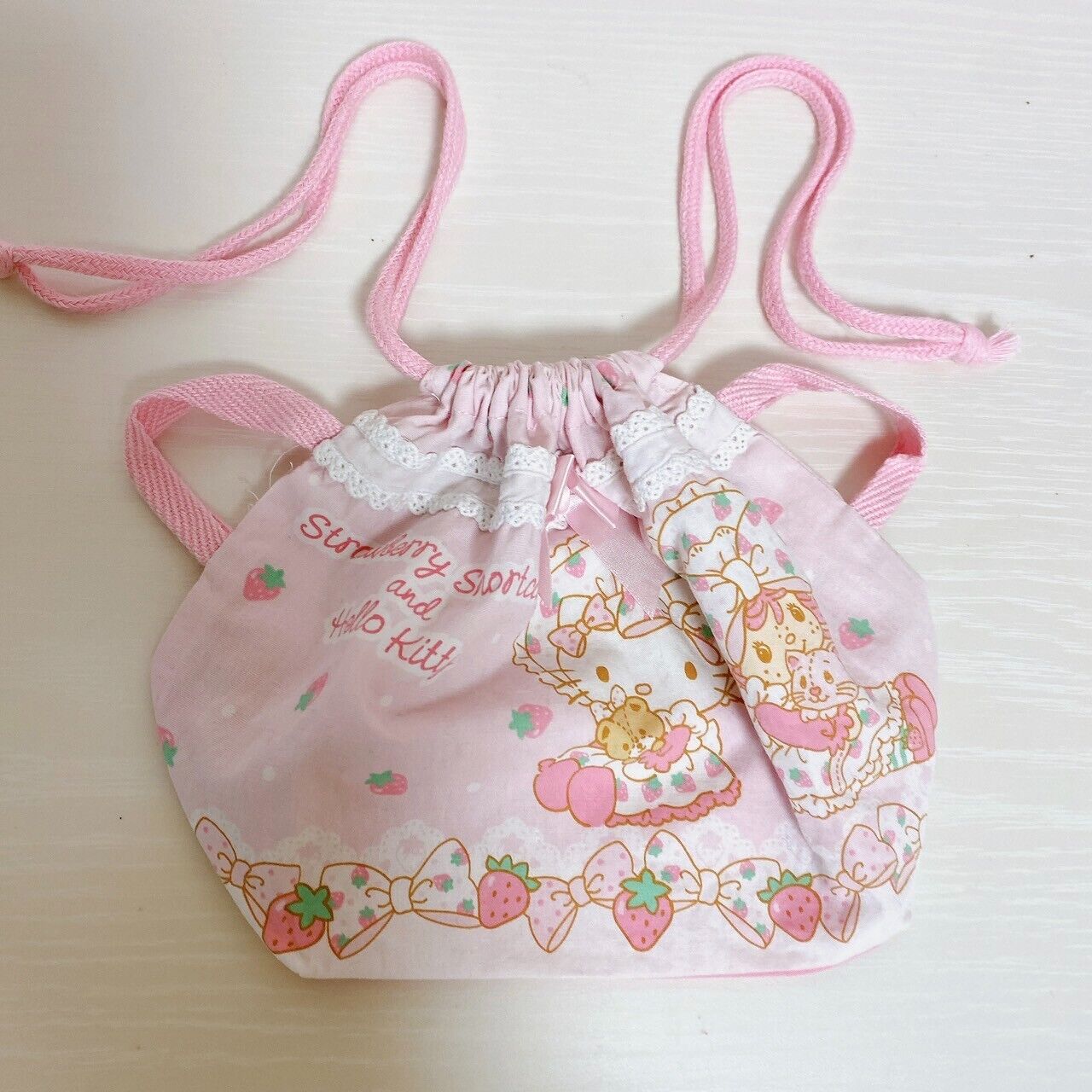 Sanrio Hello Kitty Strawberry Shortcake Lunch Drawstring Bag Pink Ribbon Kawaii