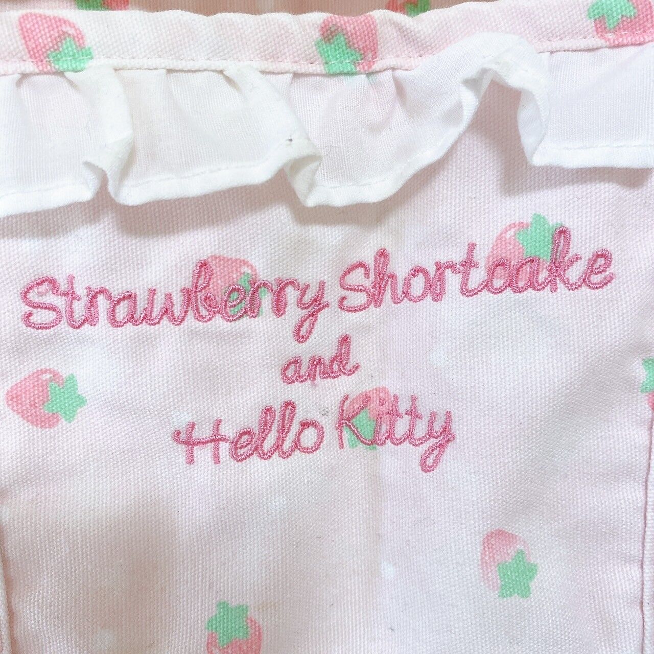 Sanrio Strawberry Shortcake Hello Kitty Collaboration Apron Pink Kawaii 100 Rare