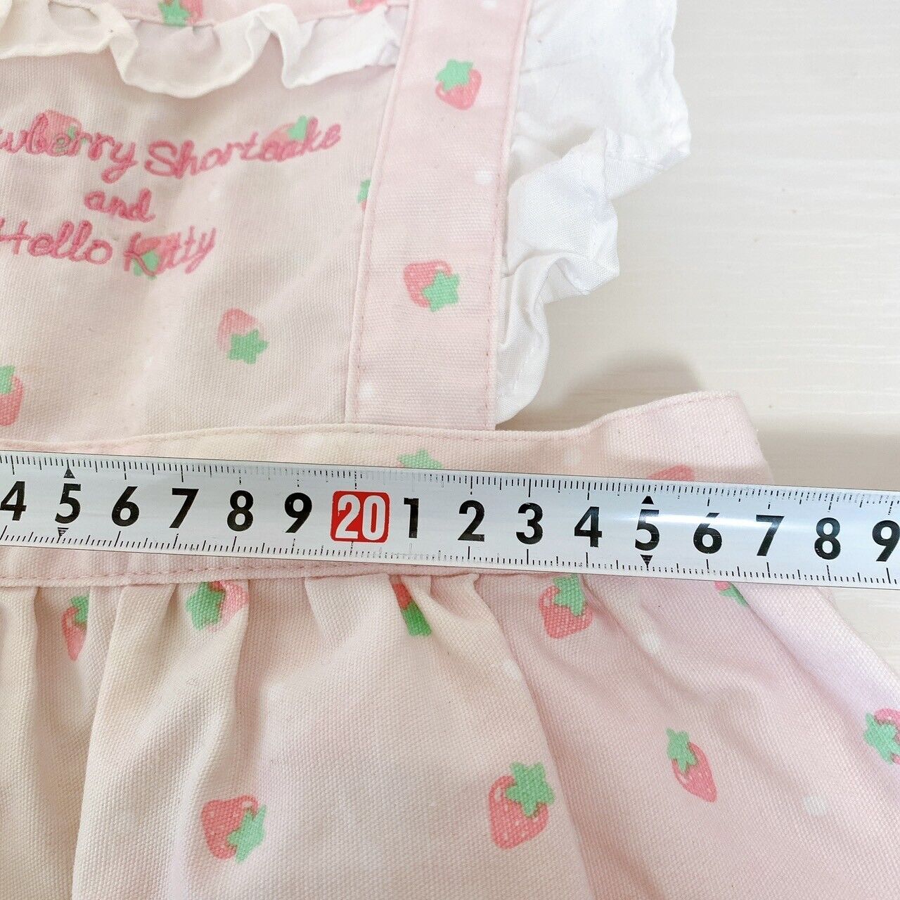 Sanrio Strawberry Shortcake Hello Kitty Collaboration Apron Pink Kawaii 100 Rare