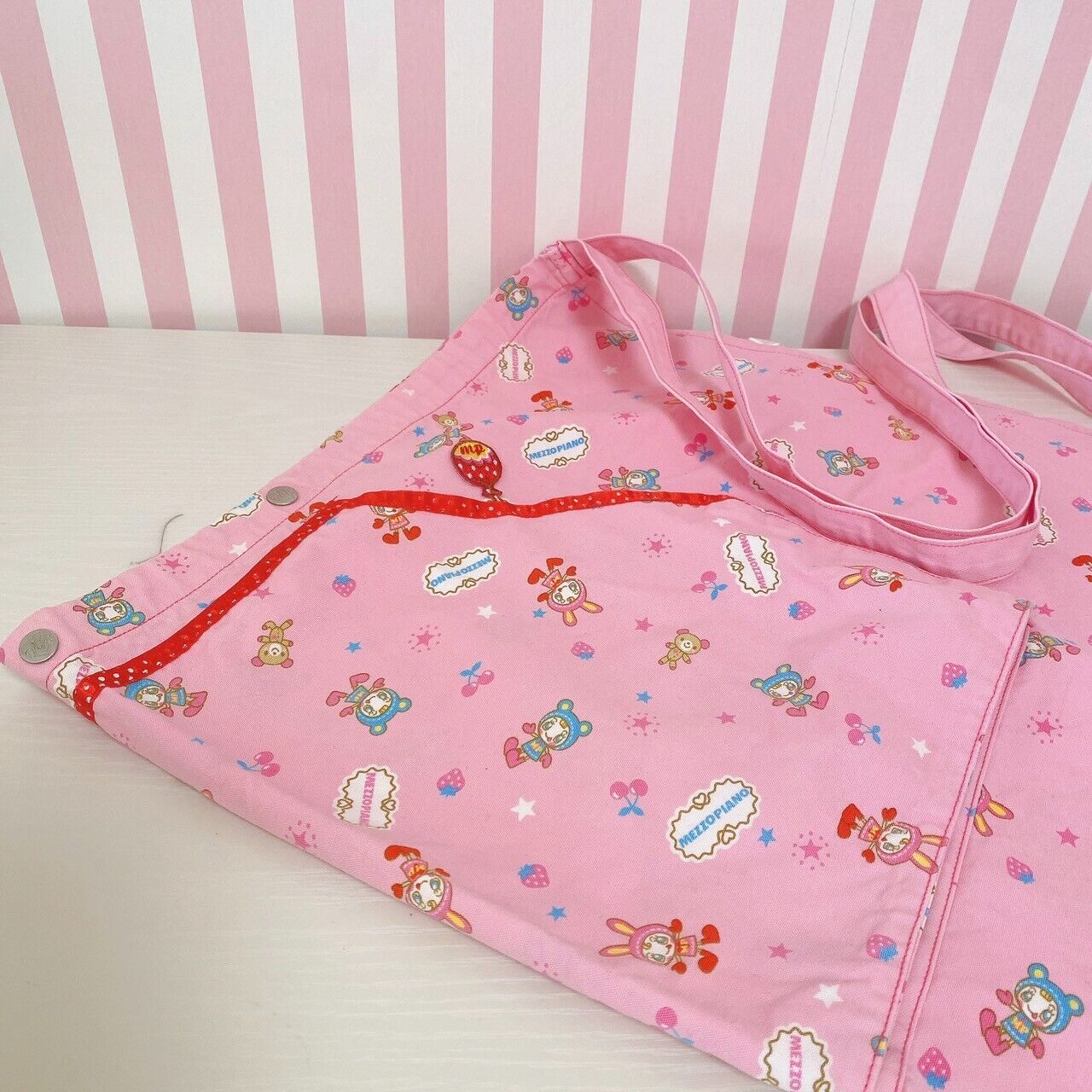 Mezzo Piano Apron 130 Pink Cherry Strawberry Berrie Chan Kids Kawaii Character