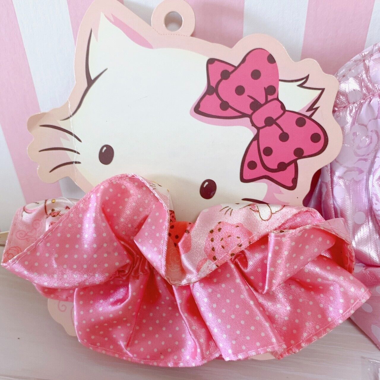 Sanrio Hello Kitty Charmmy Charmy Kitty Pouch Hair Scrunchie Goods Set 4 Pink