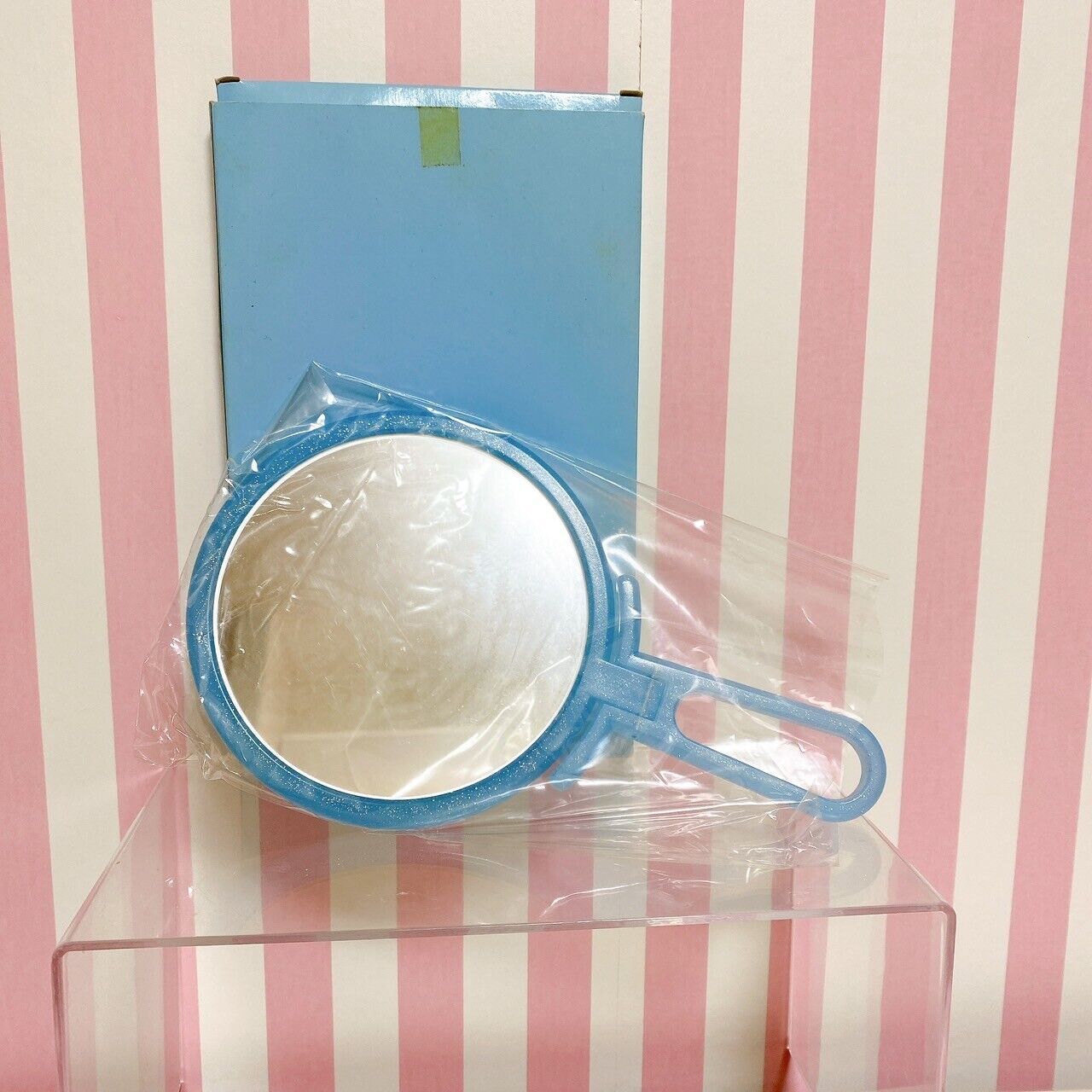 Sanrio Sugar Bunnies Hand Mirror Carrying Shirousa Kurousa Light Blue Girl Kids