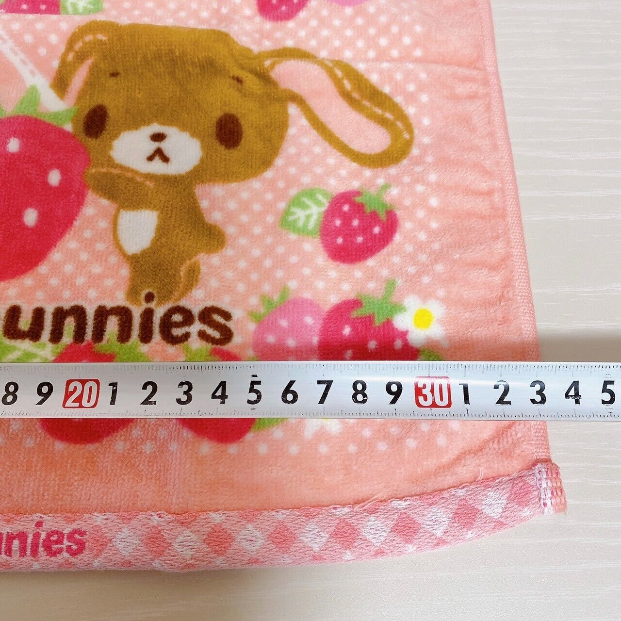 Sanrio Sugar Bunnies Hand Towel Shirousa Kurousa Strawberry Pink Dot Flower Rare