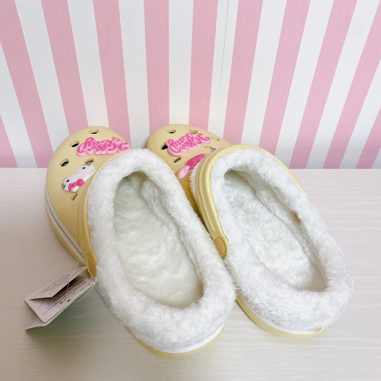 Sanrio Hello Kitty Sandals Beige Heart Fur L size Cute Kawaii Character Rare